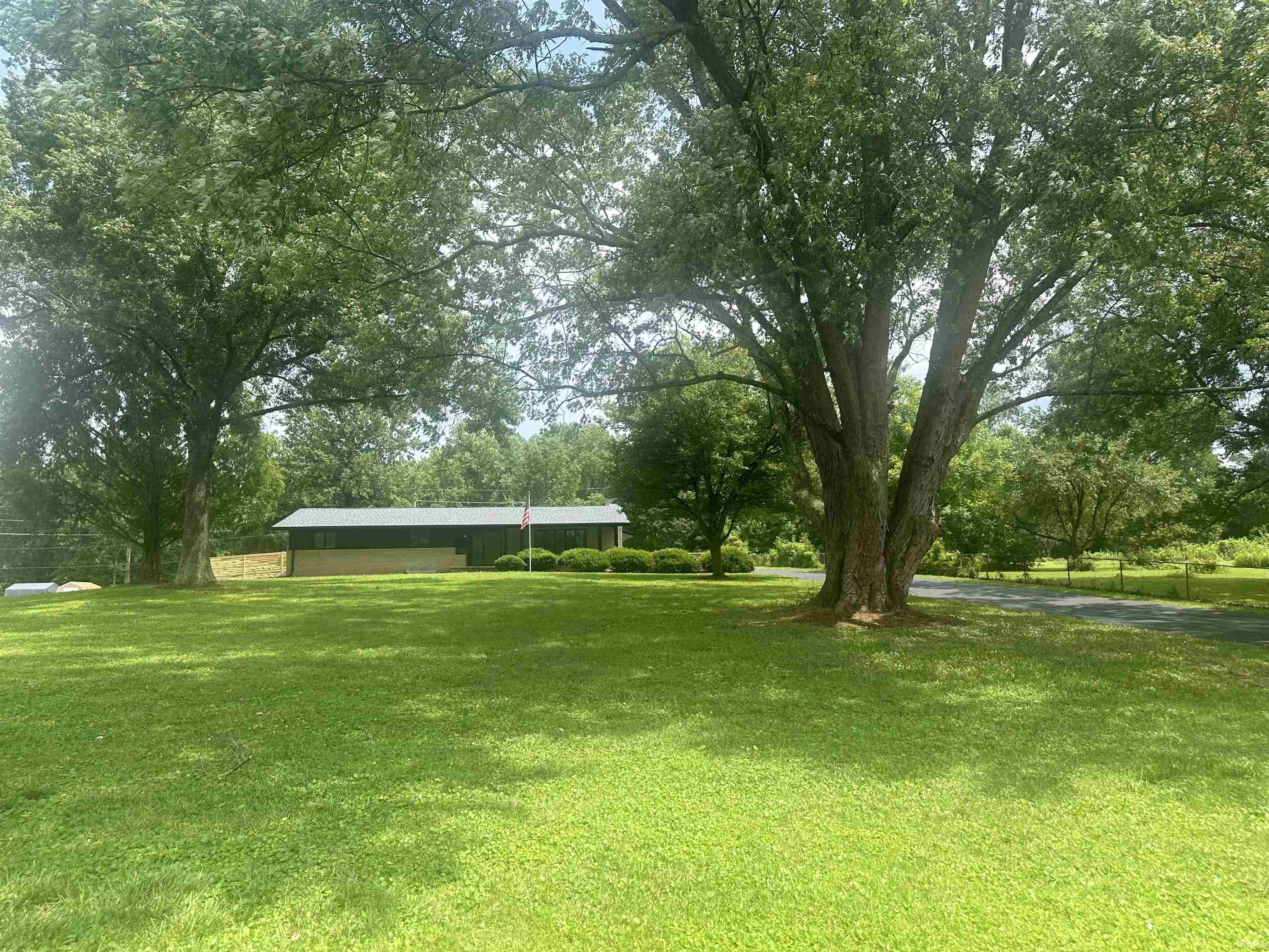 4810 E State Road 45