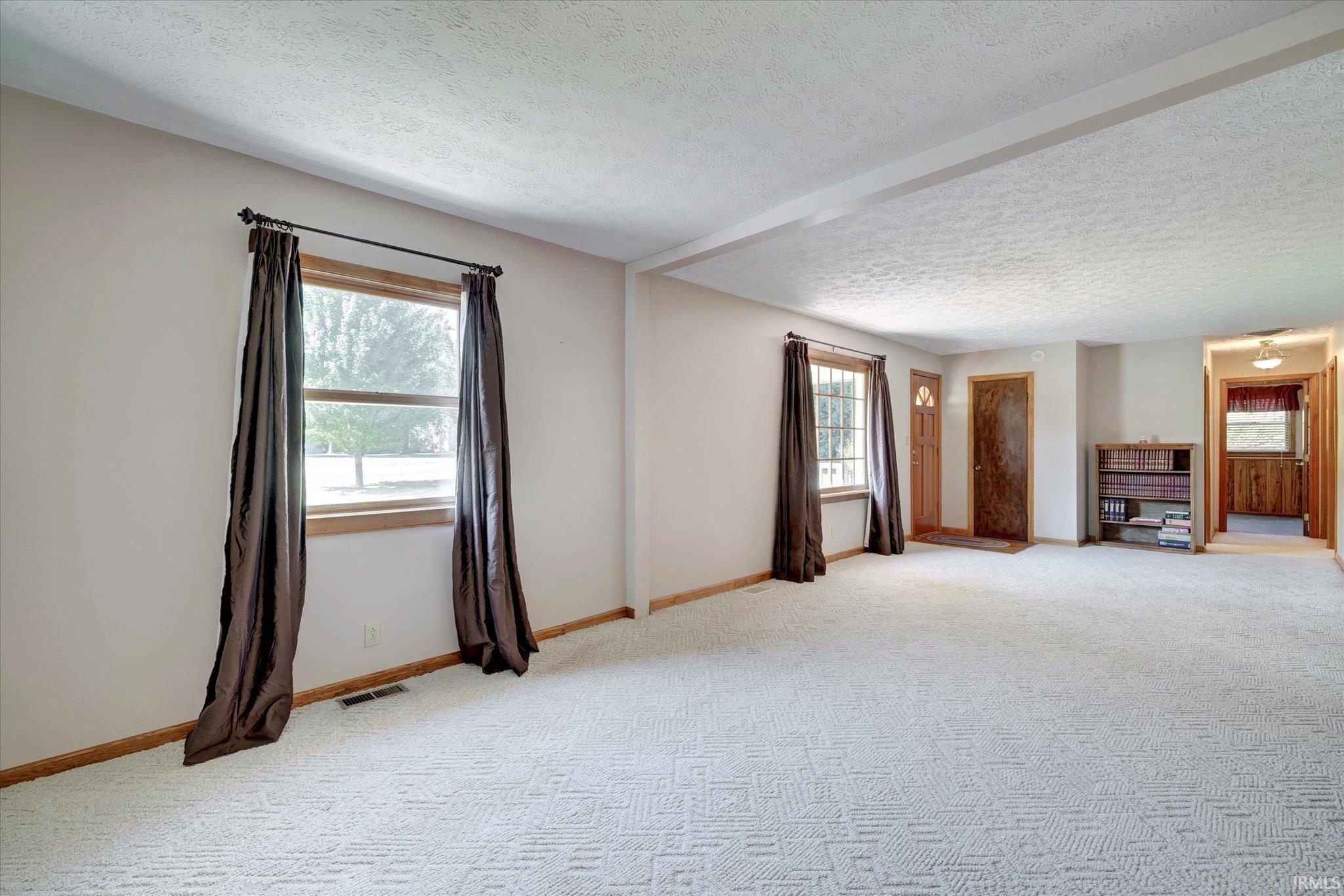 4150 W Craig Drive