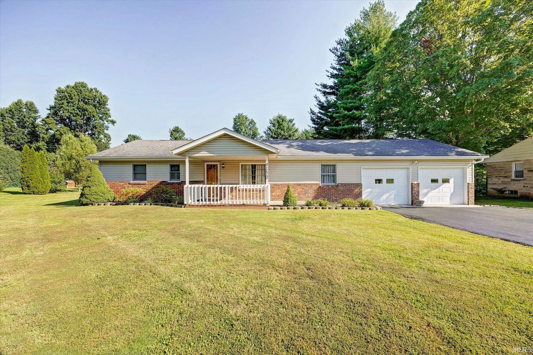 4150 W Craig Drive