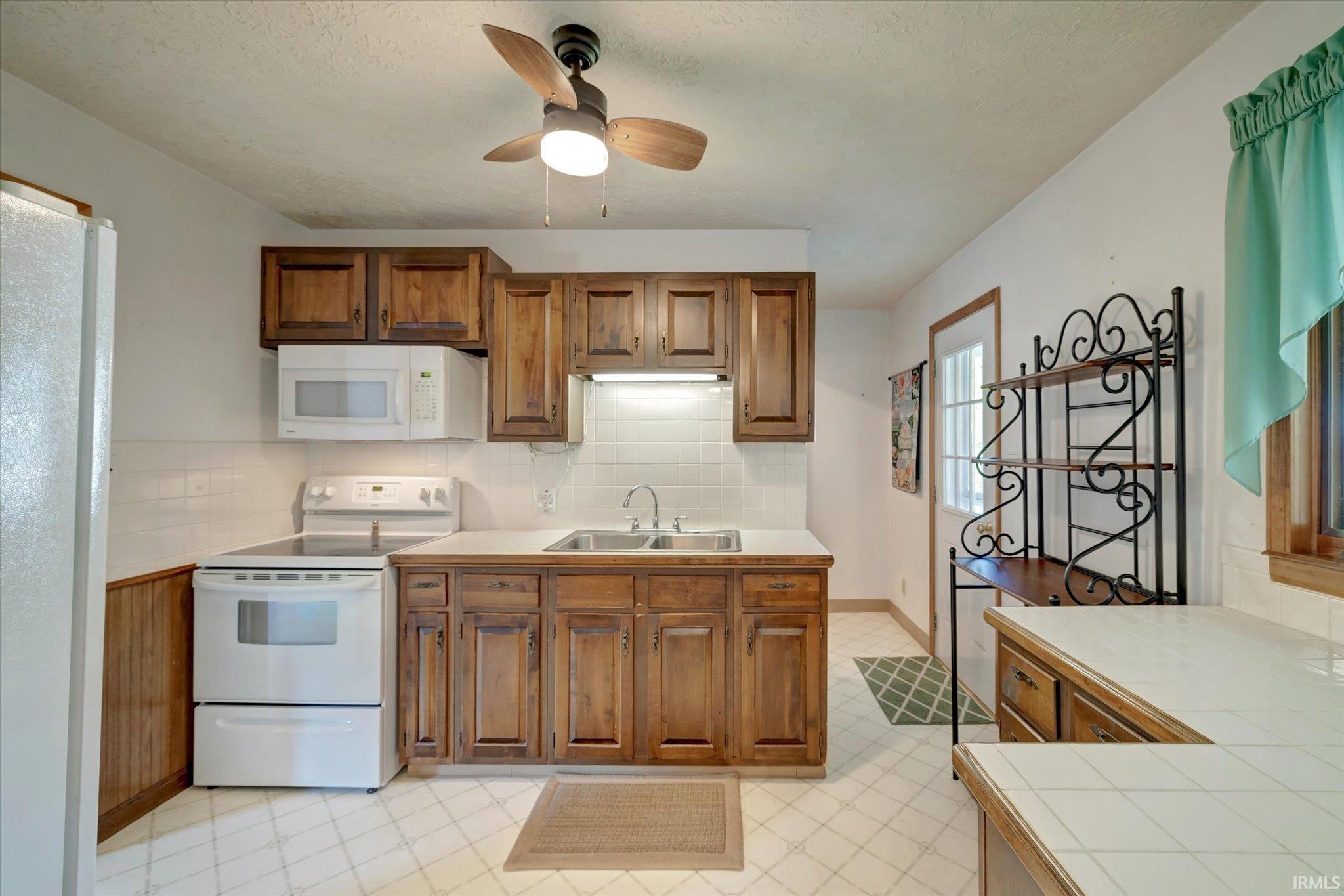 4150 W Craig Drive
