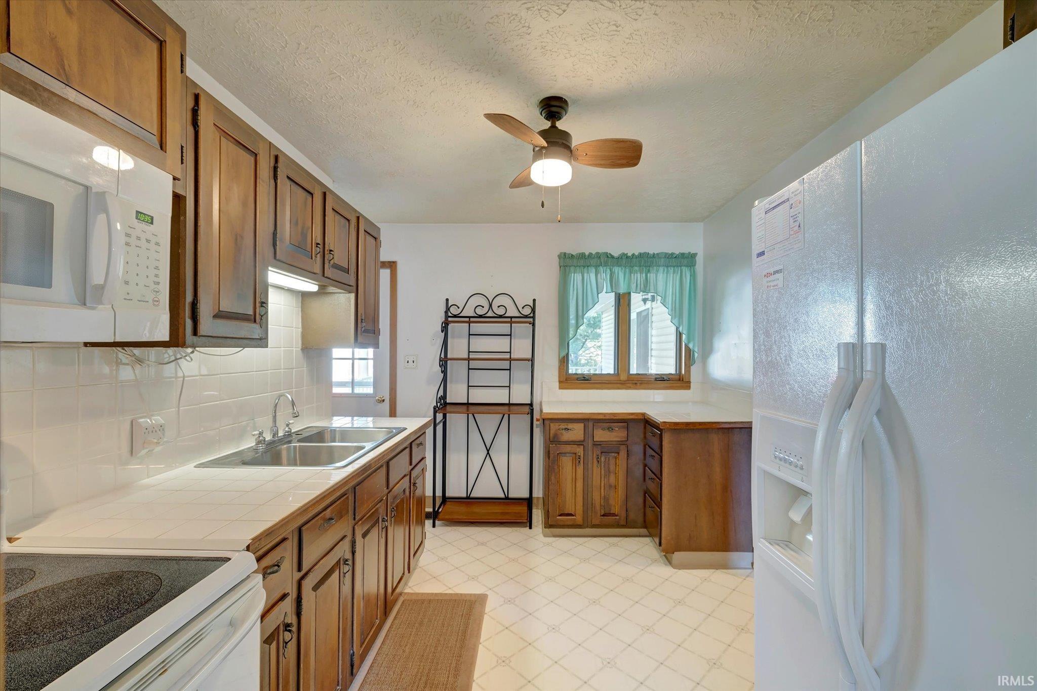 4150 W Craig Drive