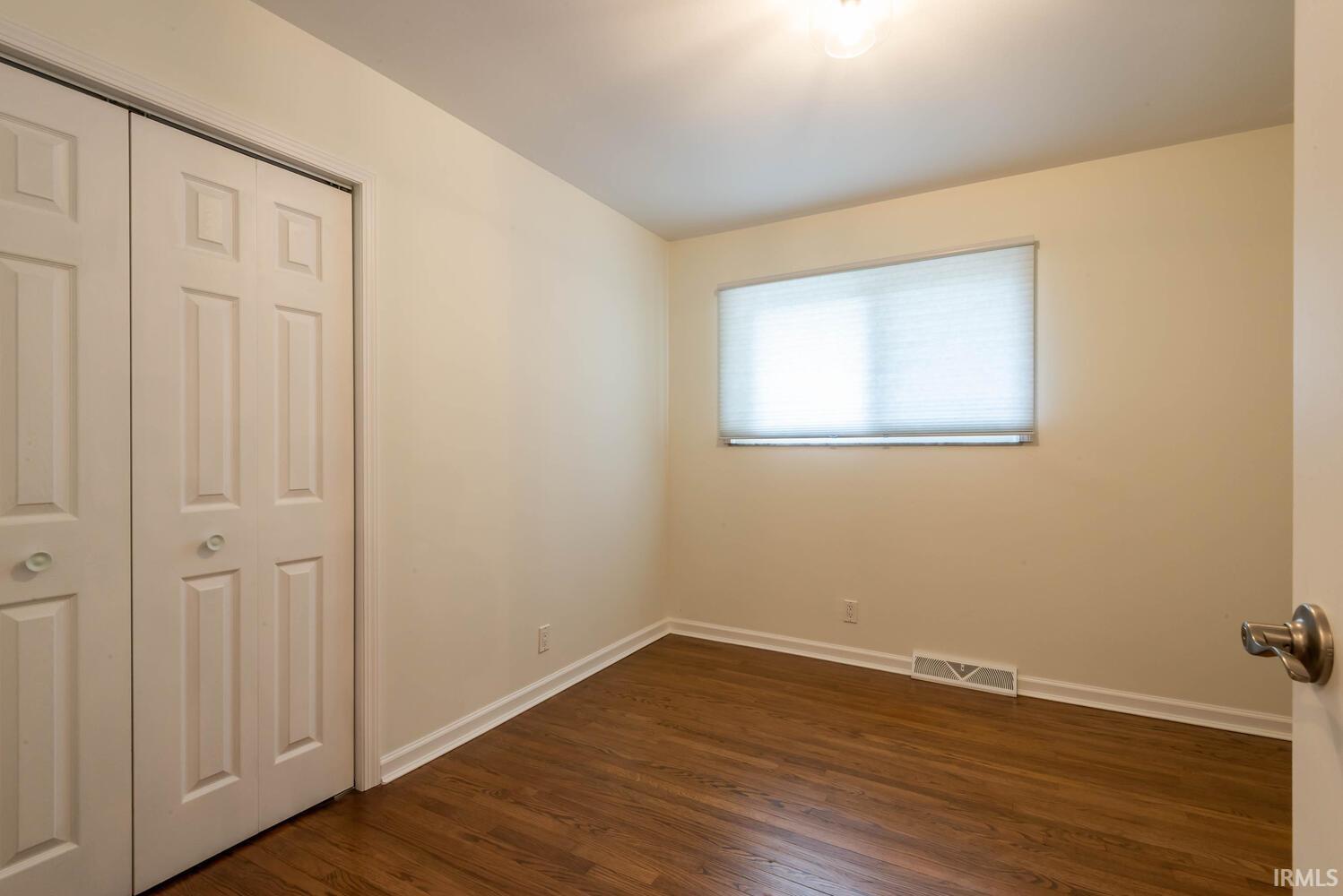 401 E Clover Lane