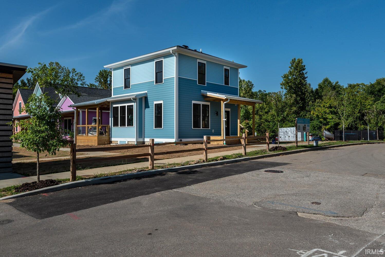 1258 E Short Street