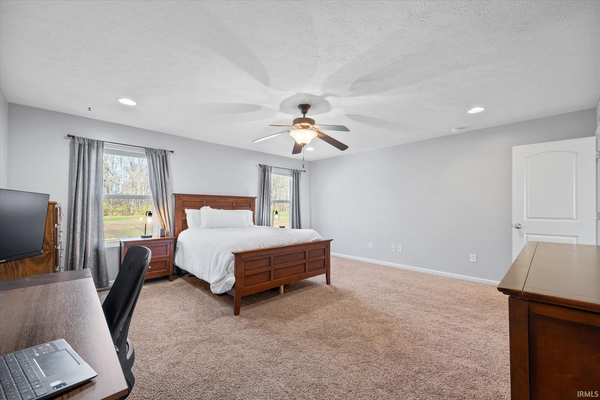 5400 W Hoge Drive