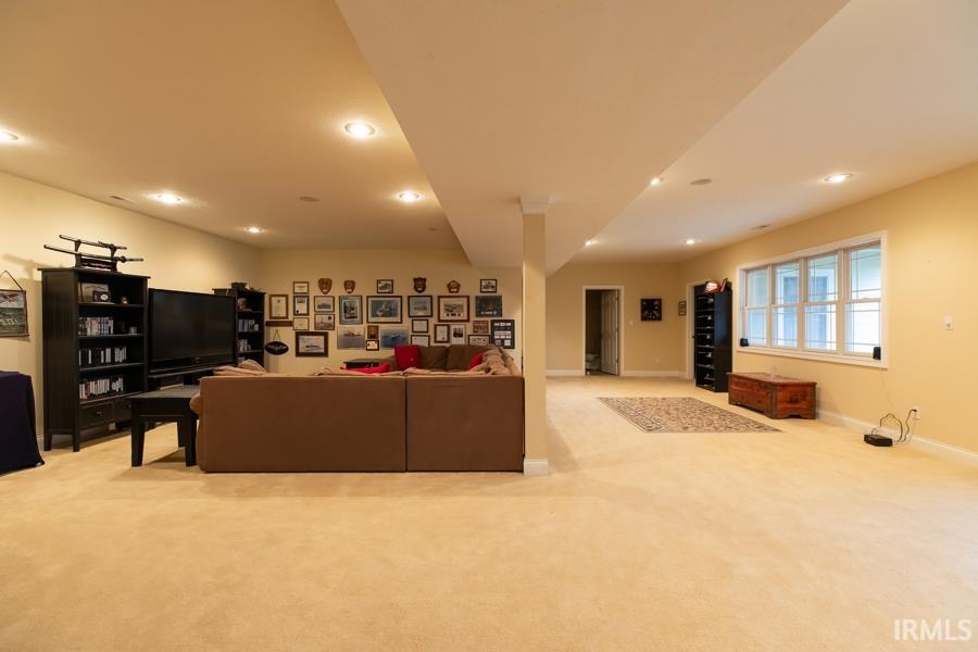 1565 E Tierney Court