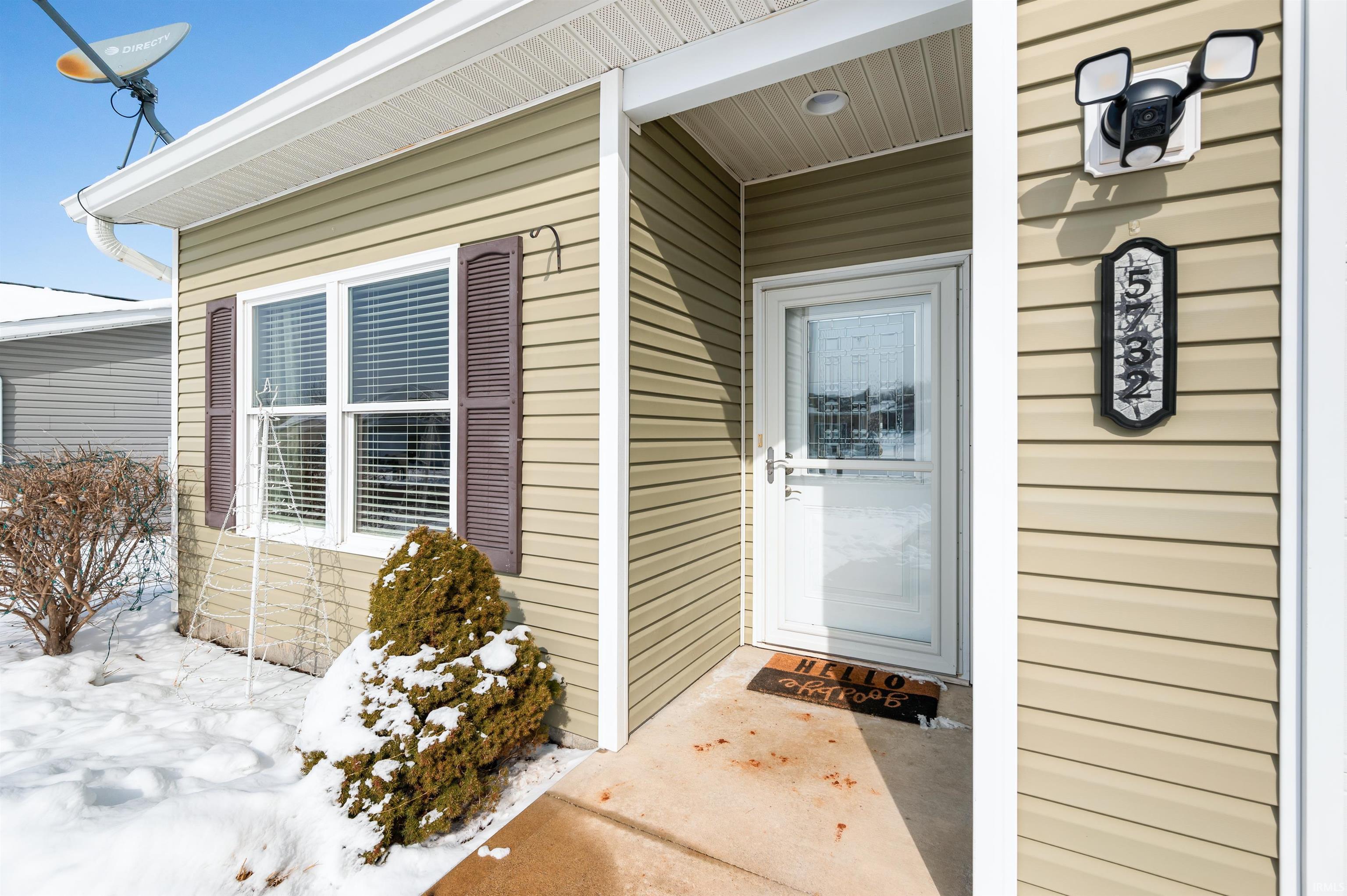5732 W Daffodil Court