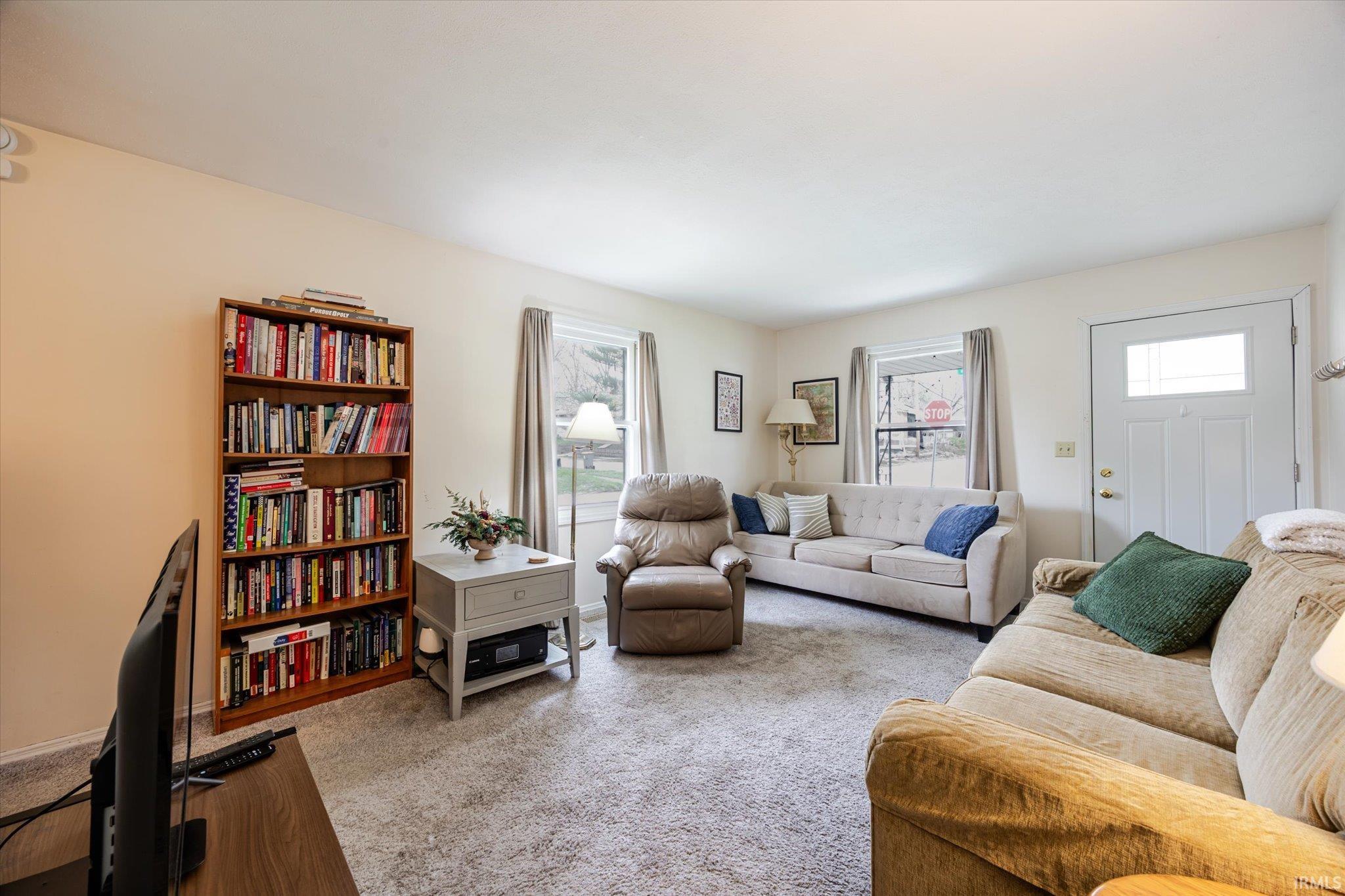 837 W 6th Street