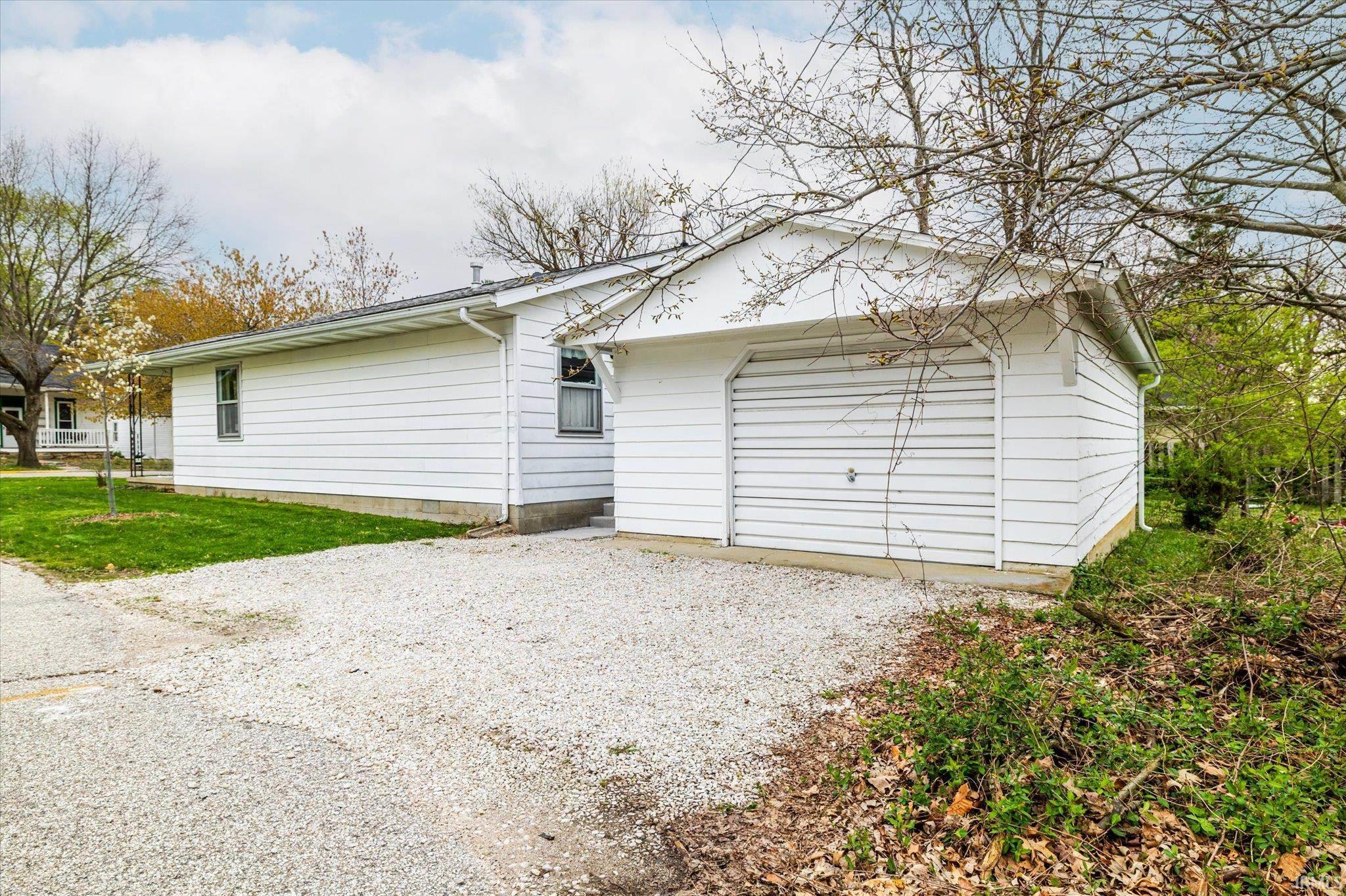837 W 6th Street