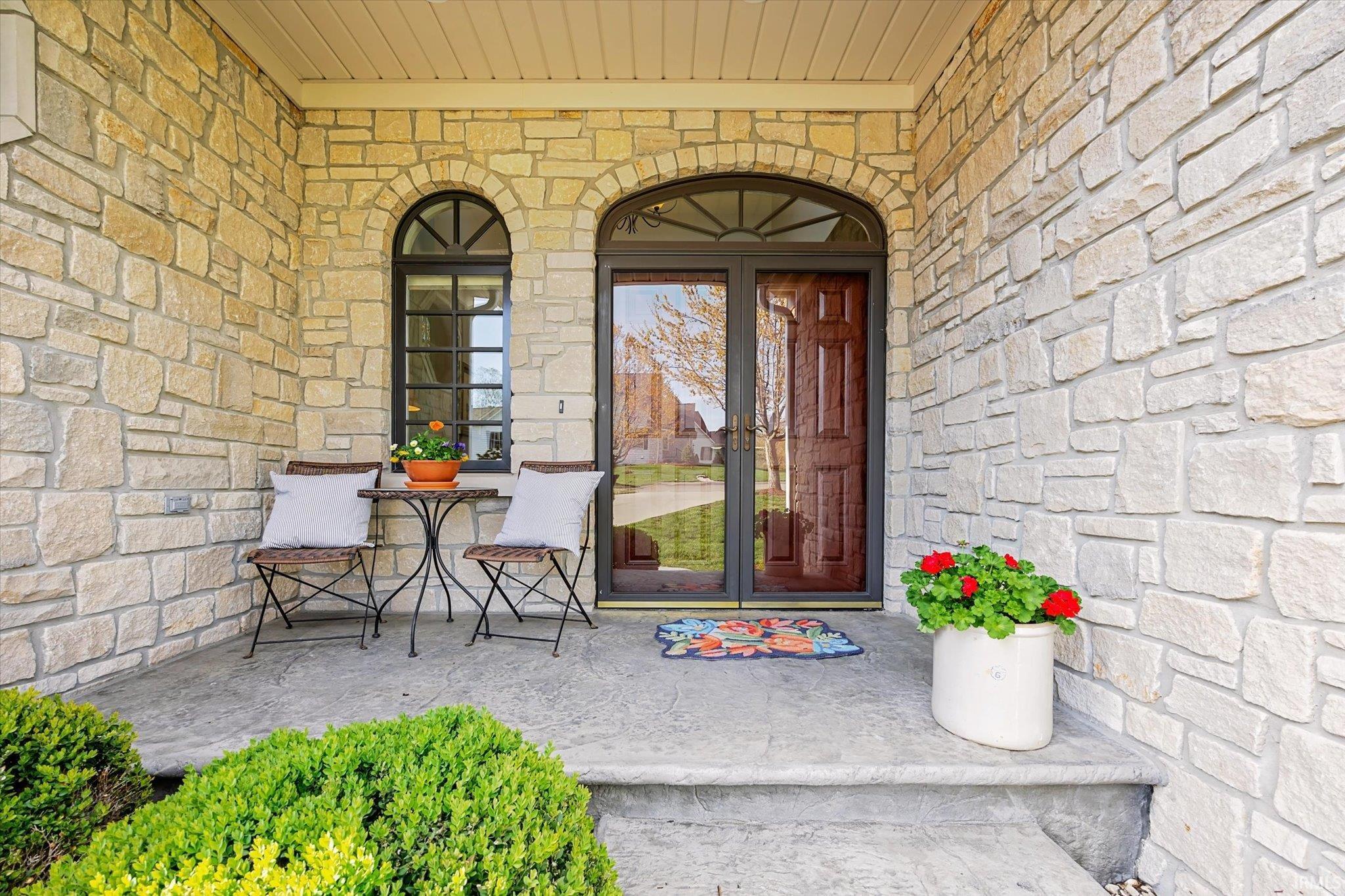 3002 E Bricklin Court