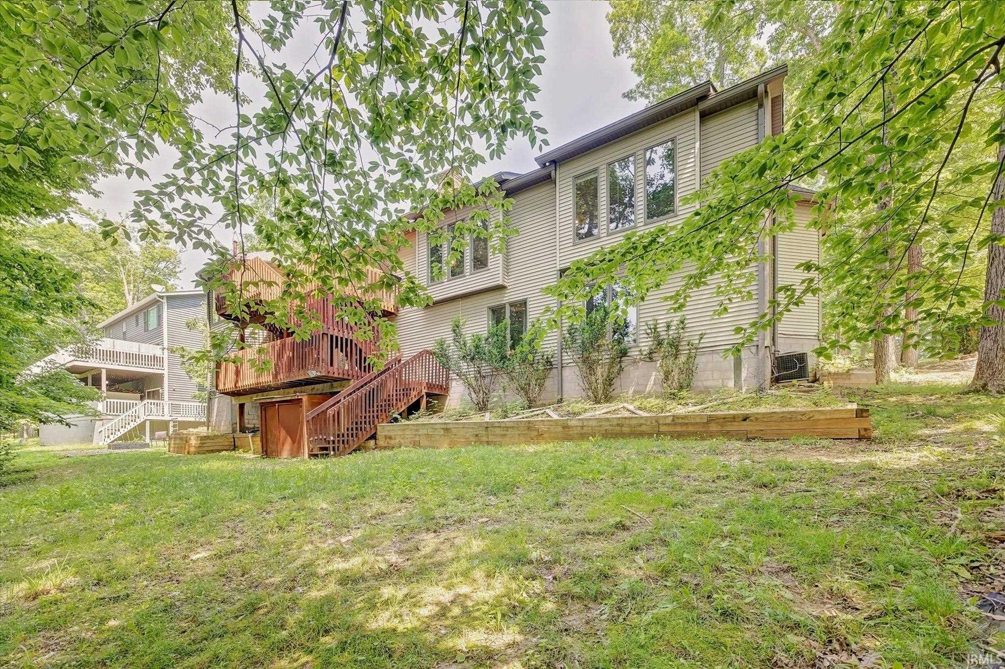 2344 E Linden Hill Drive
