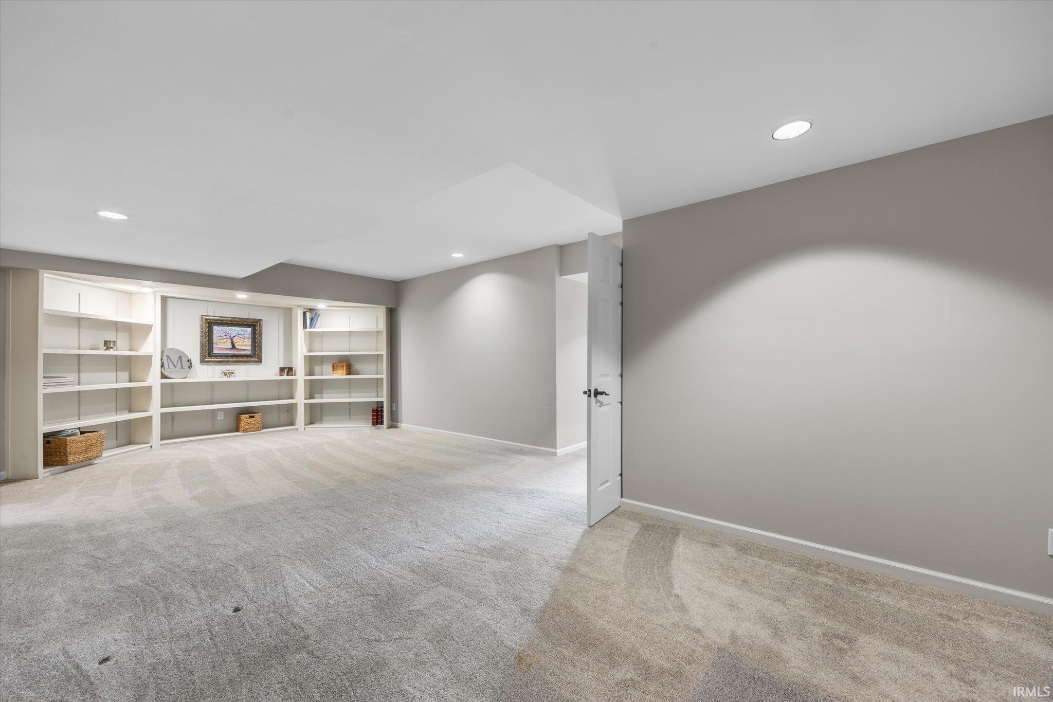 2344 E Linden Hill Drive