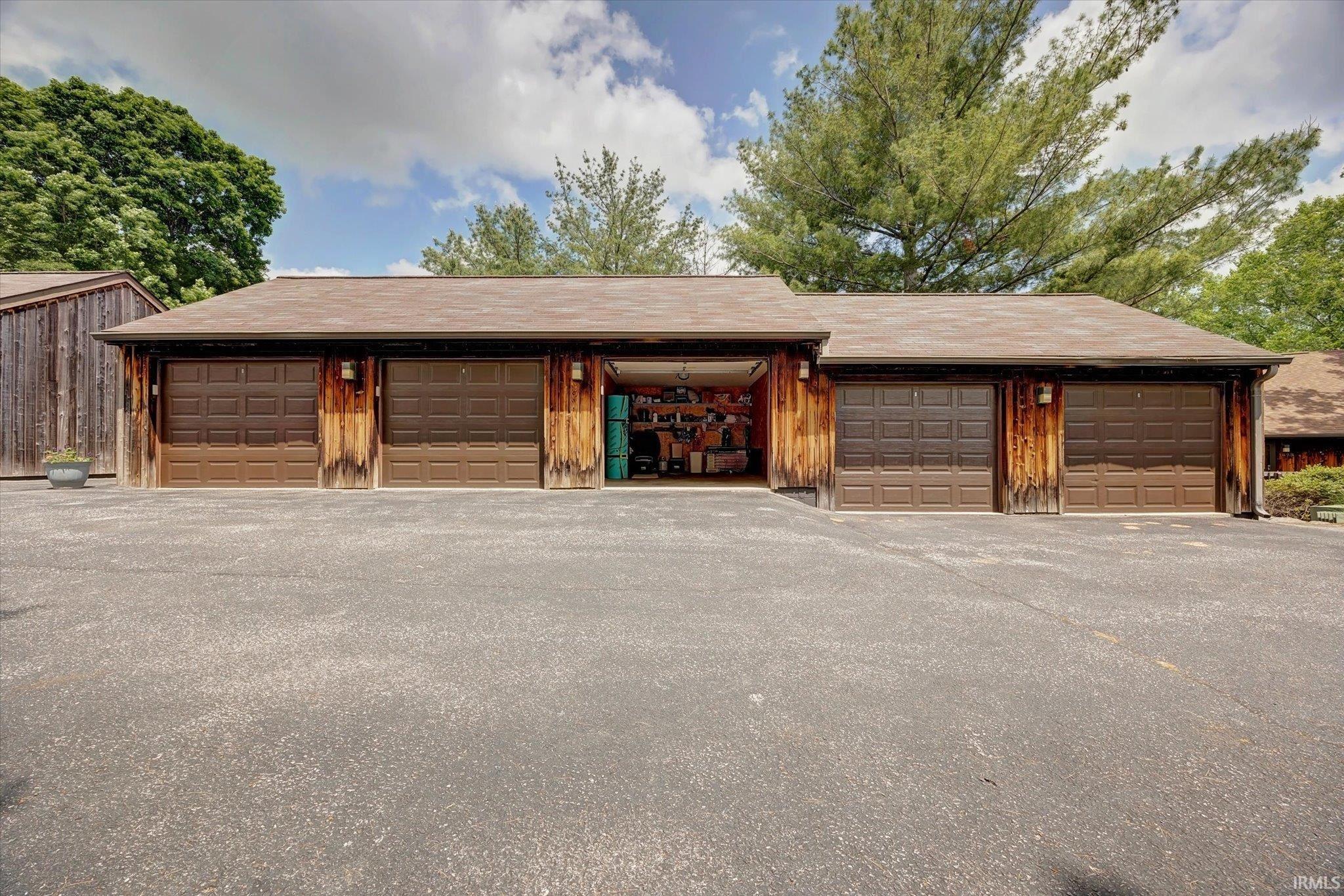 1881 E Eagle Bay Drive