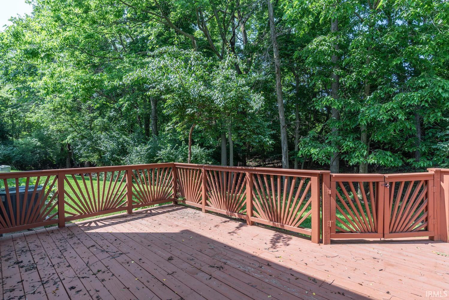 2242 S Sweetbriar Circle