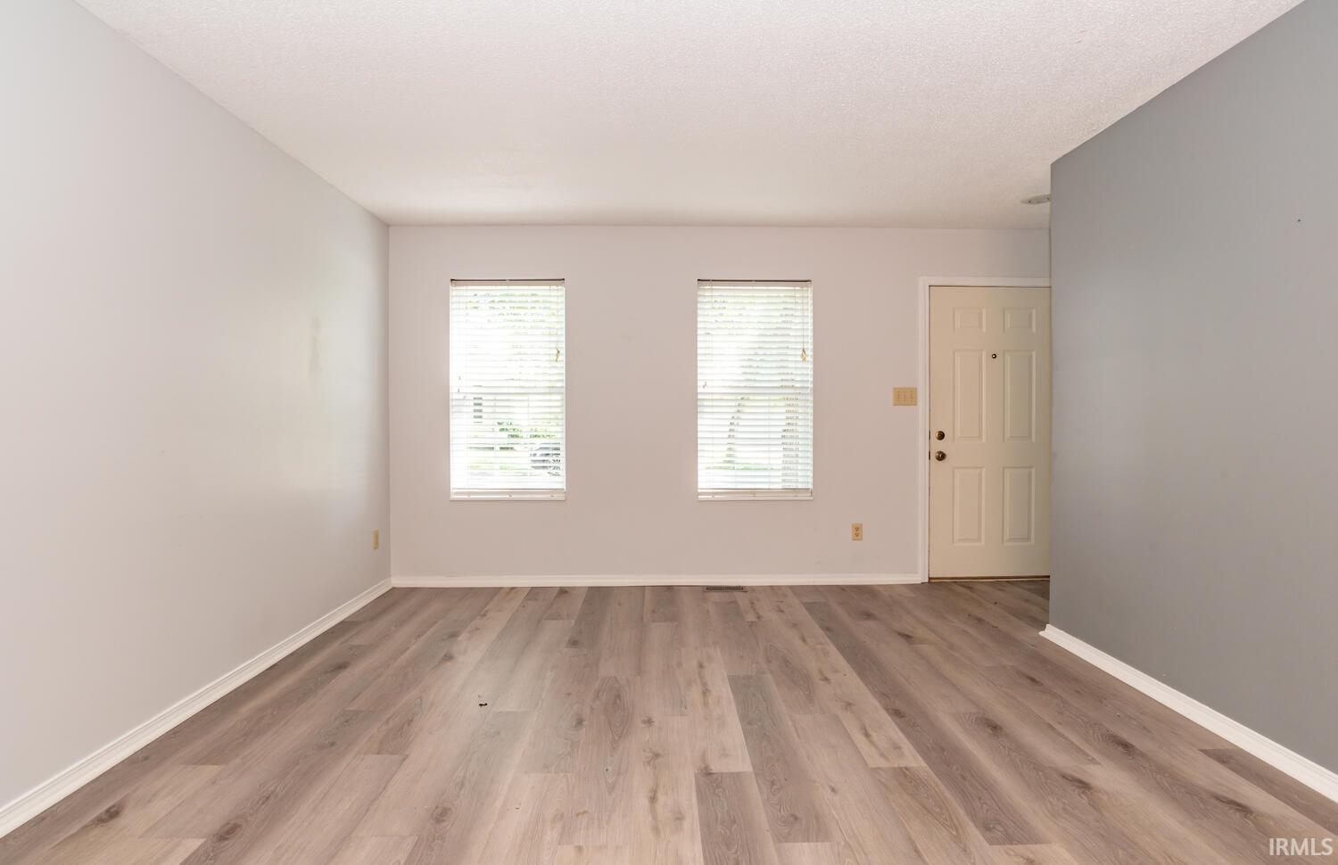 2242 S Sweetbriar Circle
