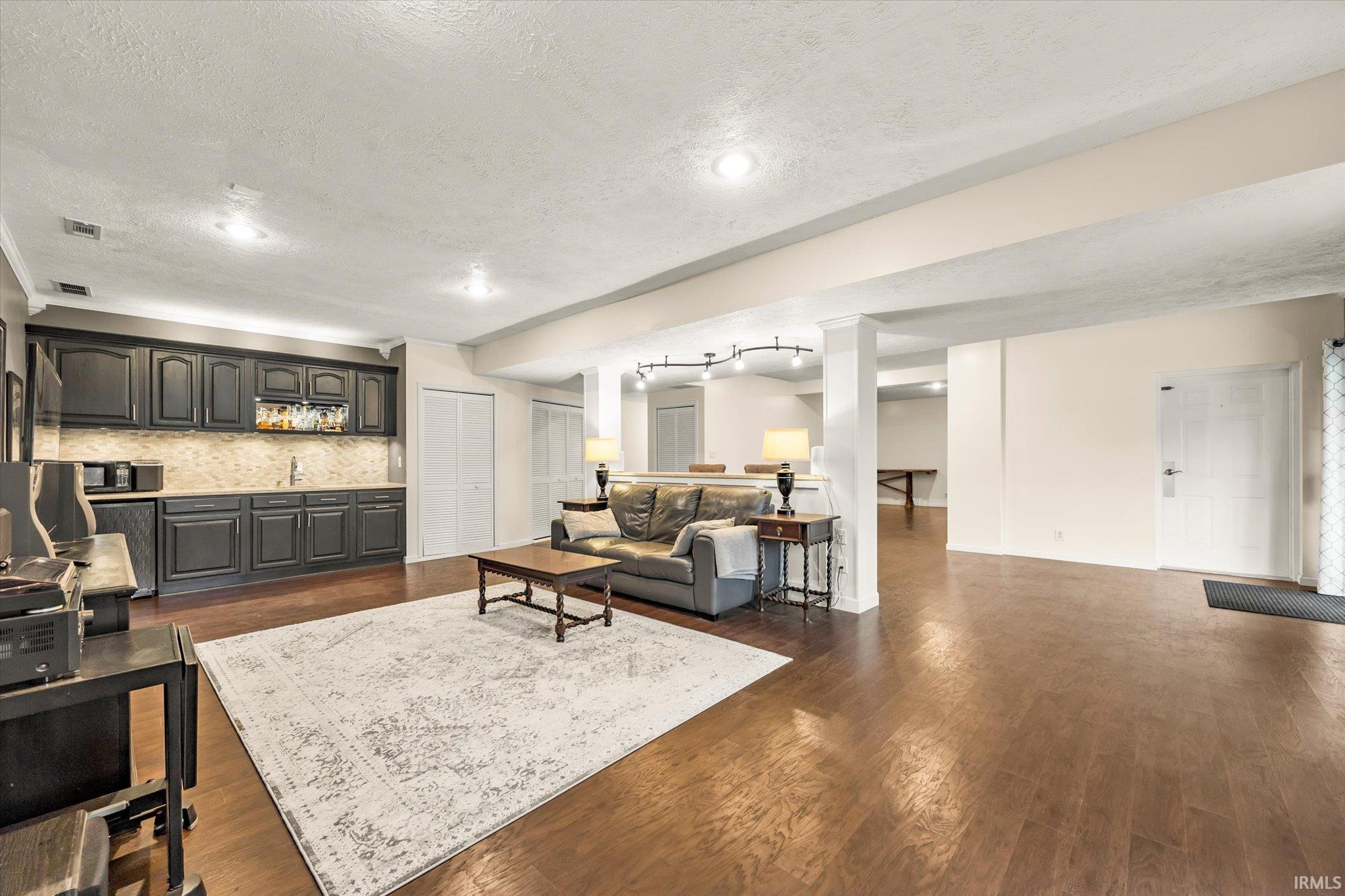 3912 E Stonegate Court
