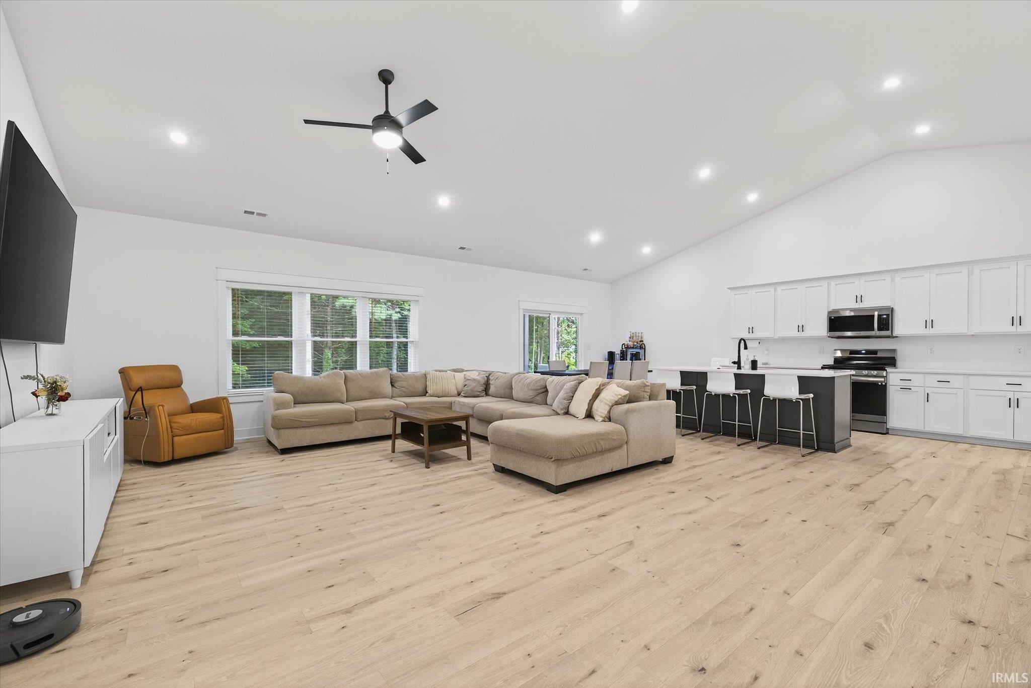 982 S Lantern Lane