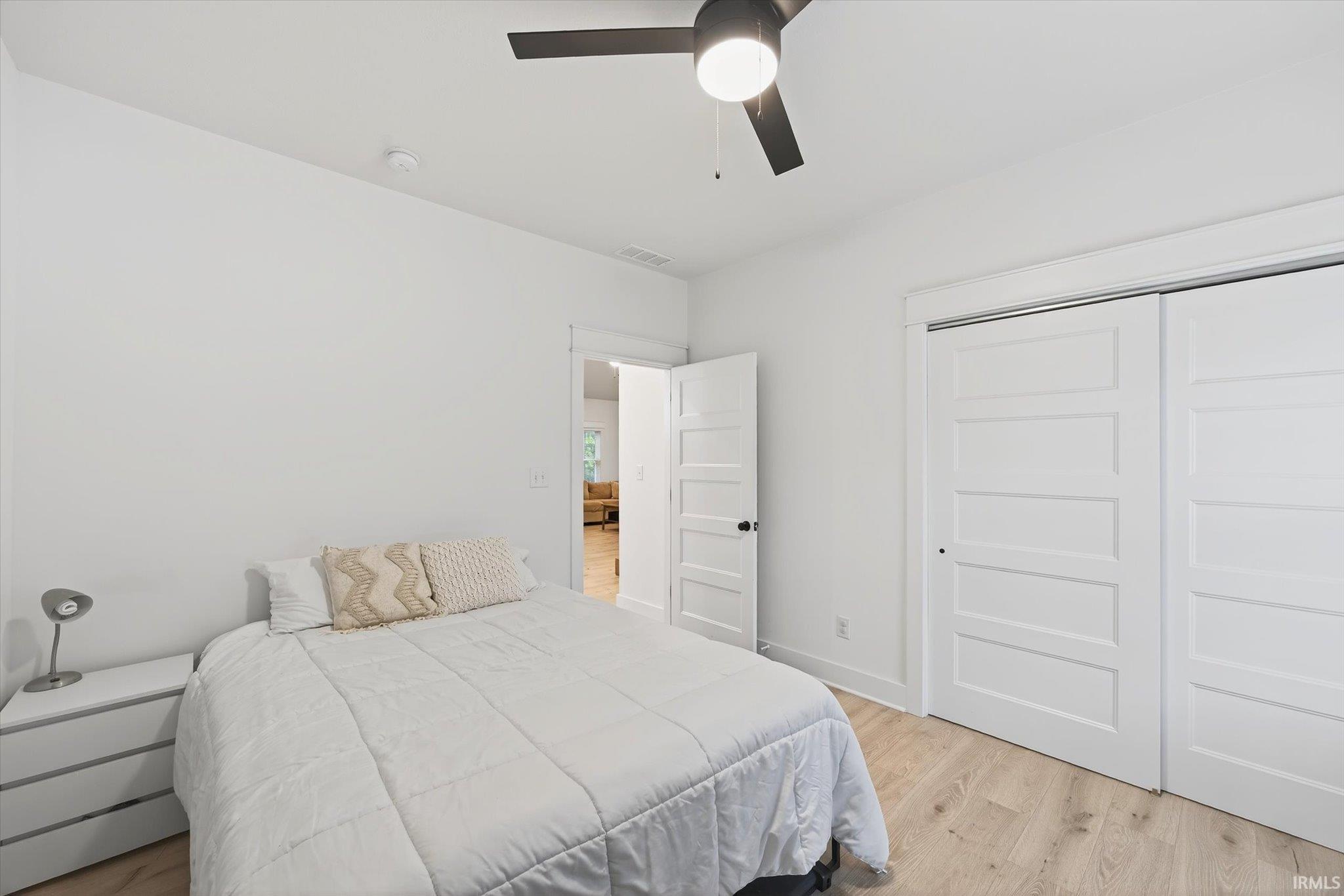 982 S Lantern Lane
