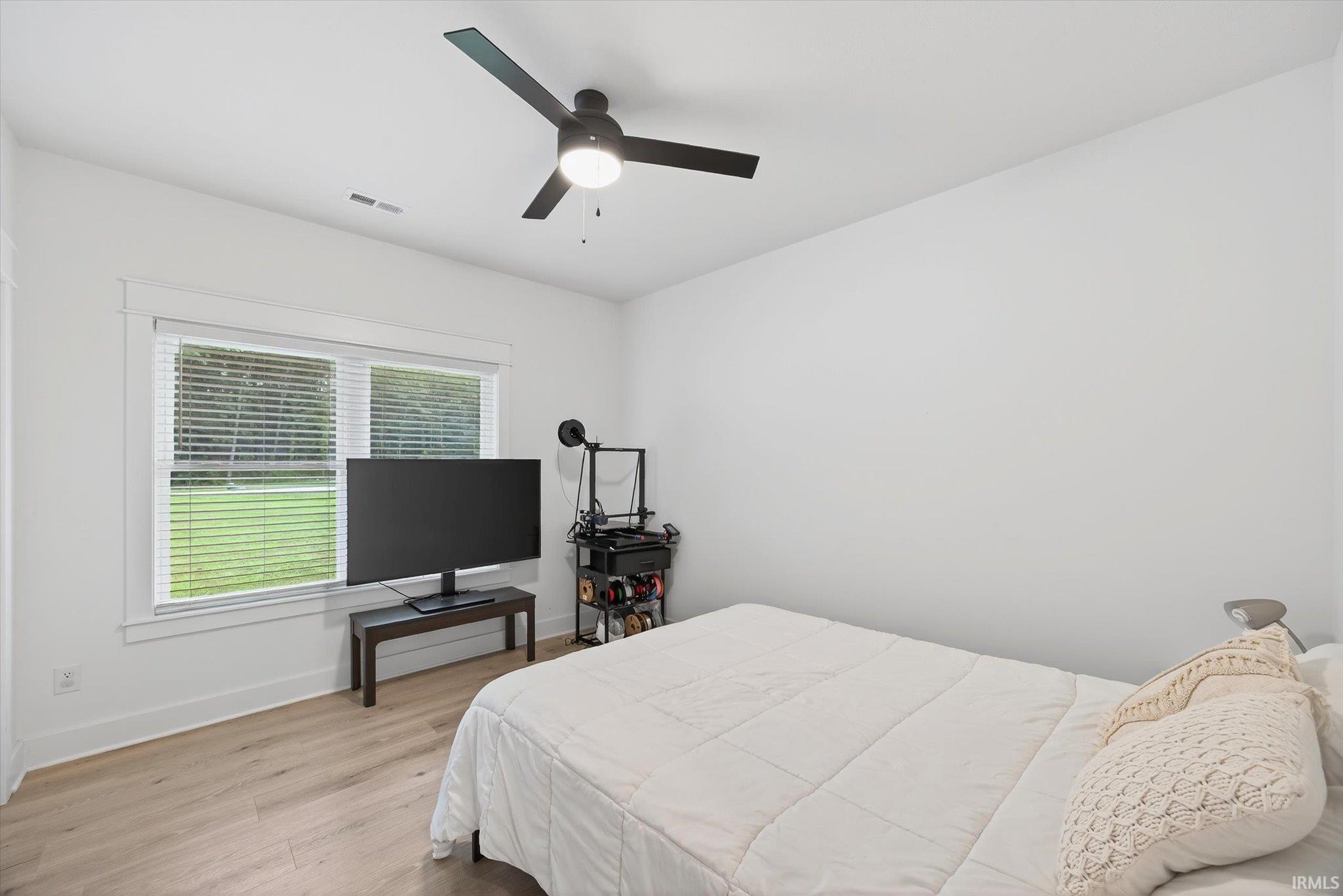 982 S Lantern Lane