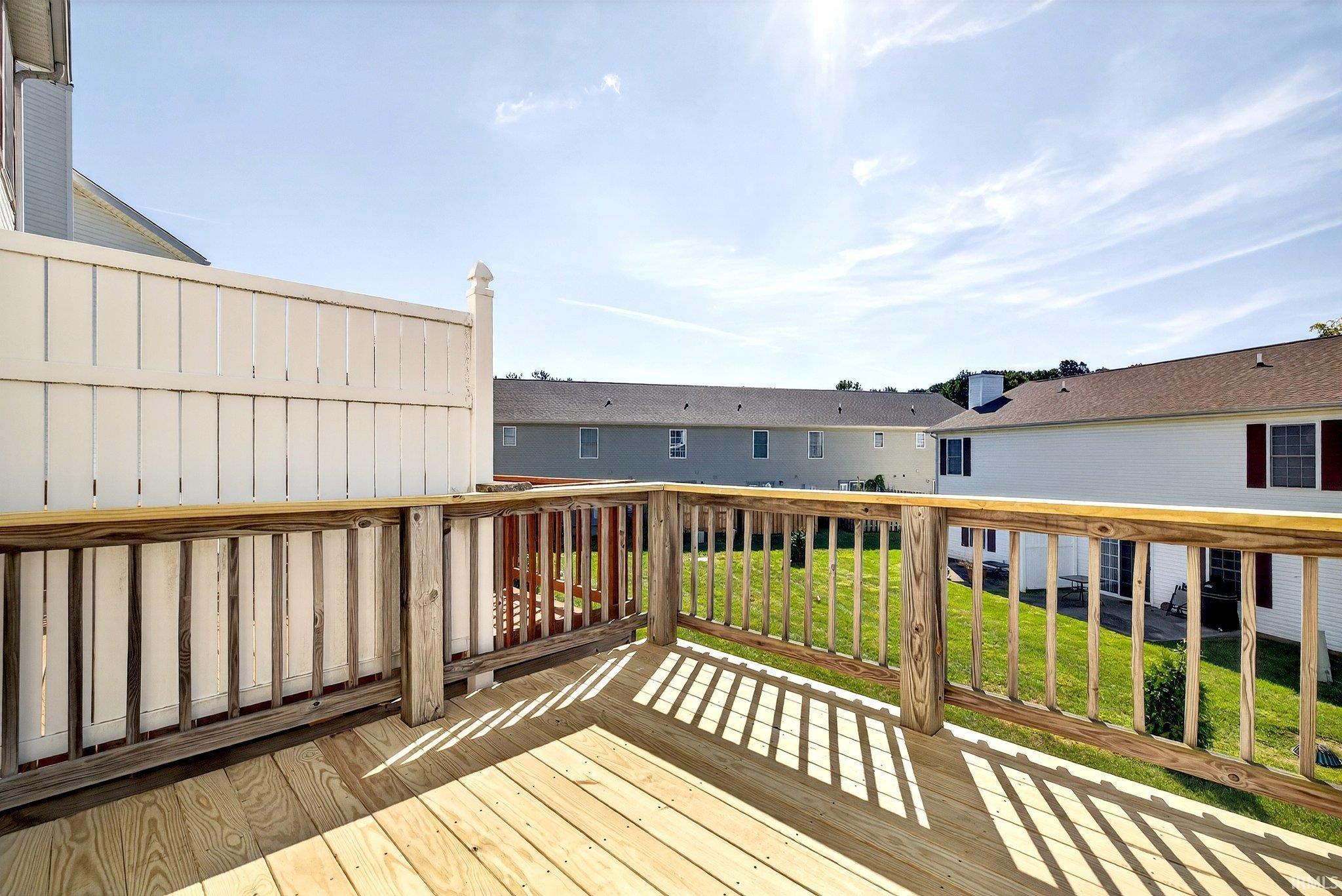 2627 E Oaklawn Court