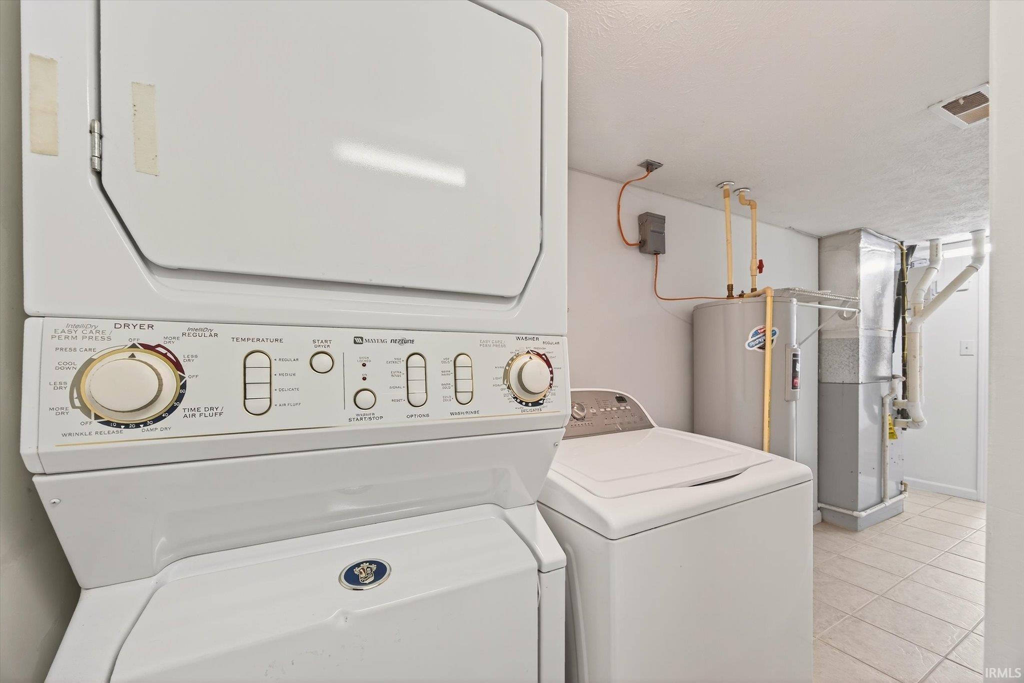 2627 E Oaklawn Court