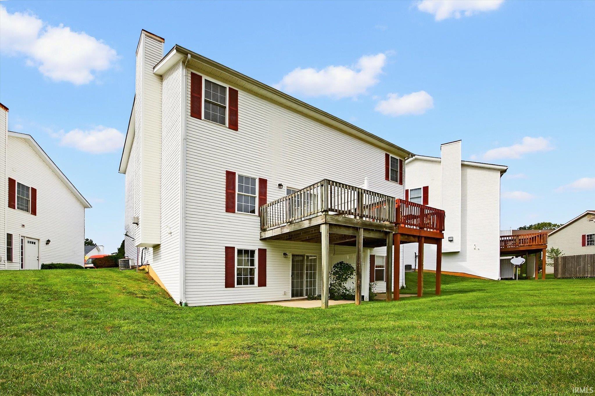 2627 E Oaklawn Court
