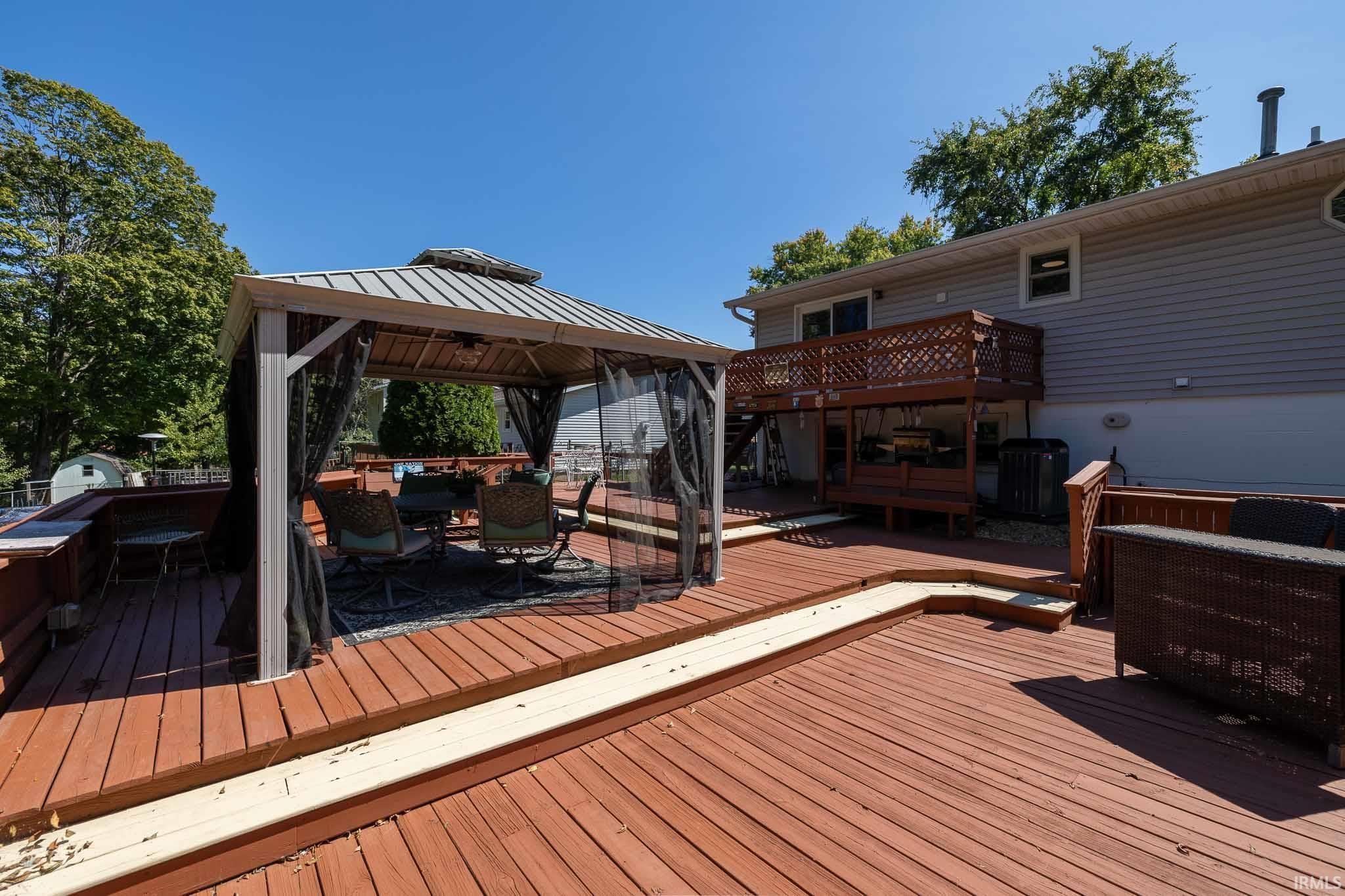 1409 E Browning Lane