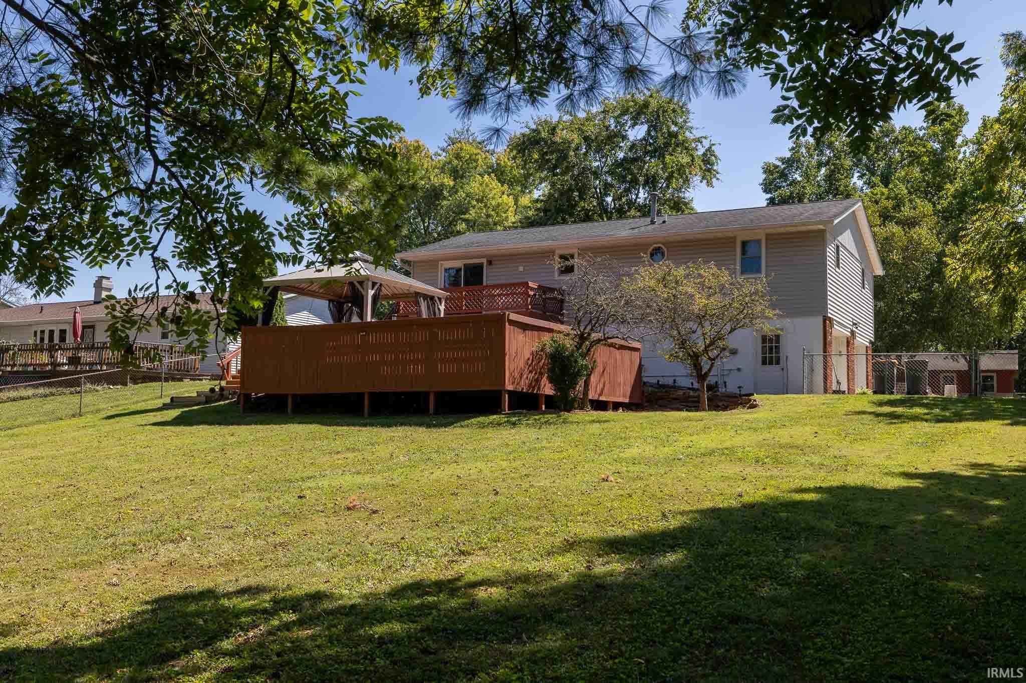 1409 E Browning Lane
