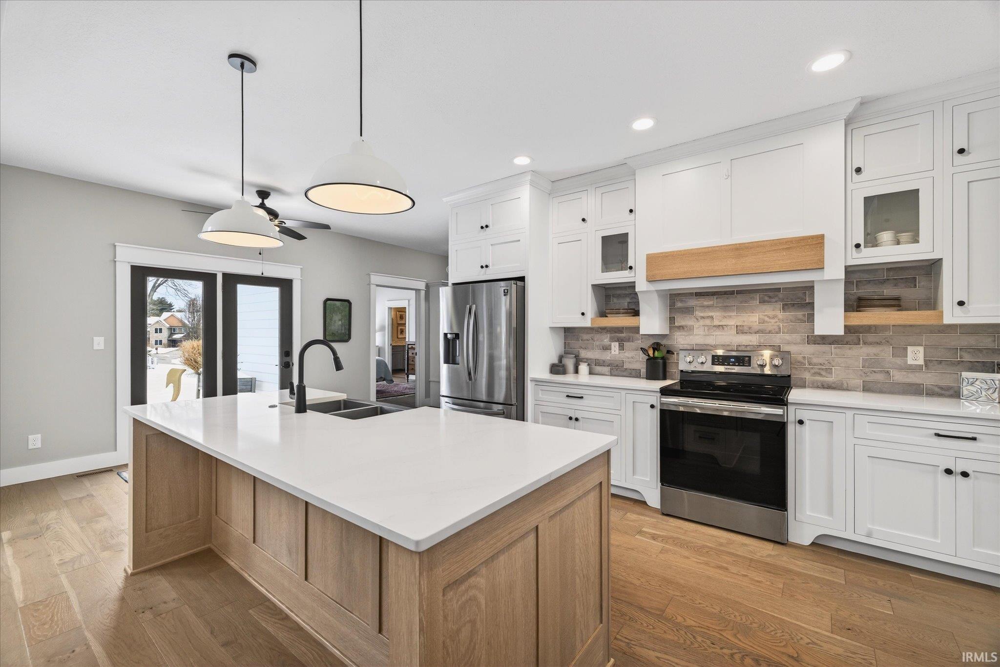 1158 E Citation Drive