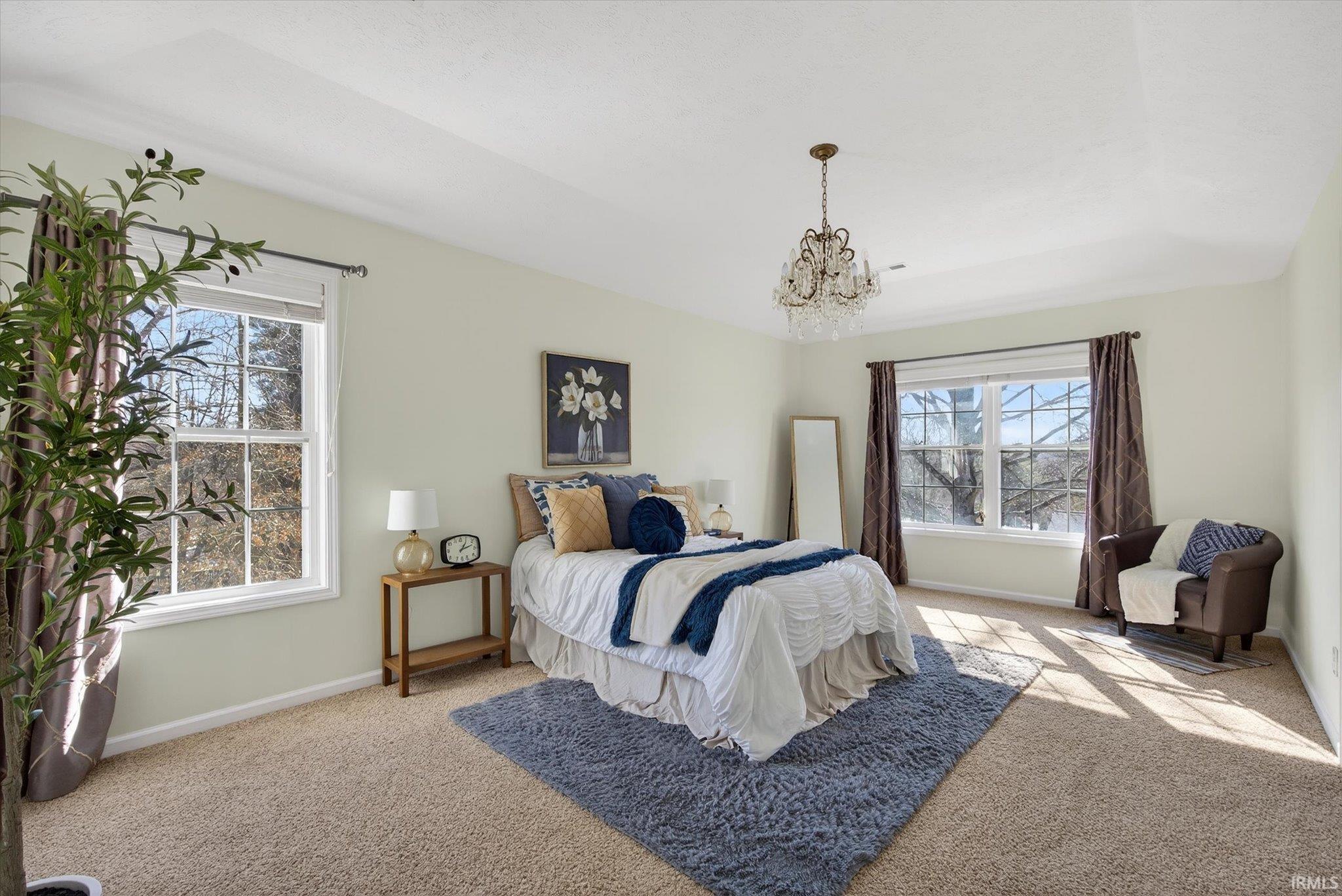 1982 E Cheyanne Lane