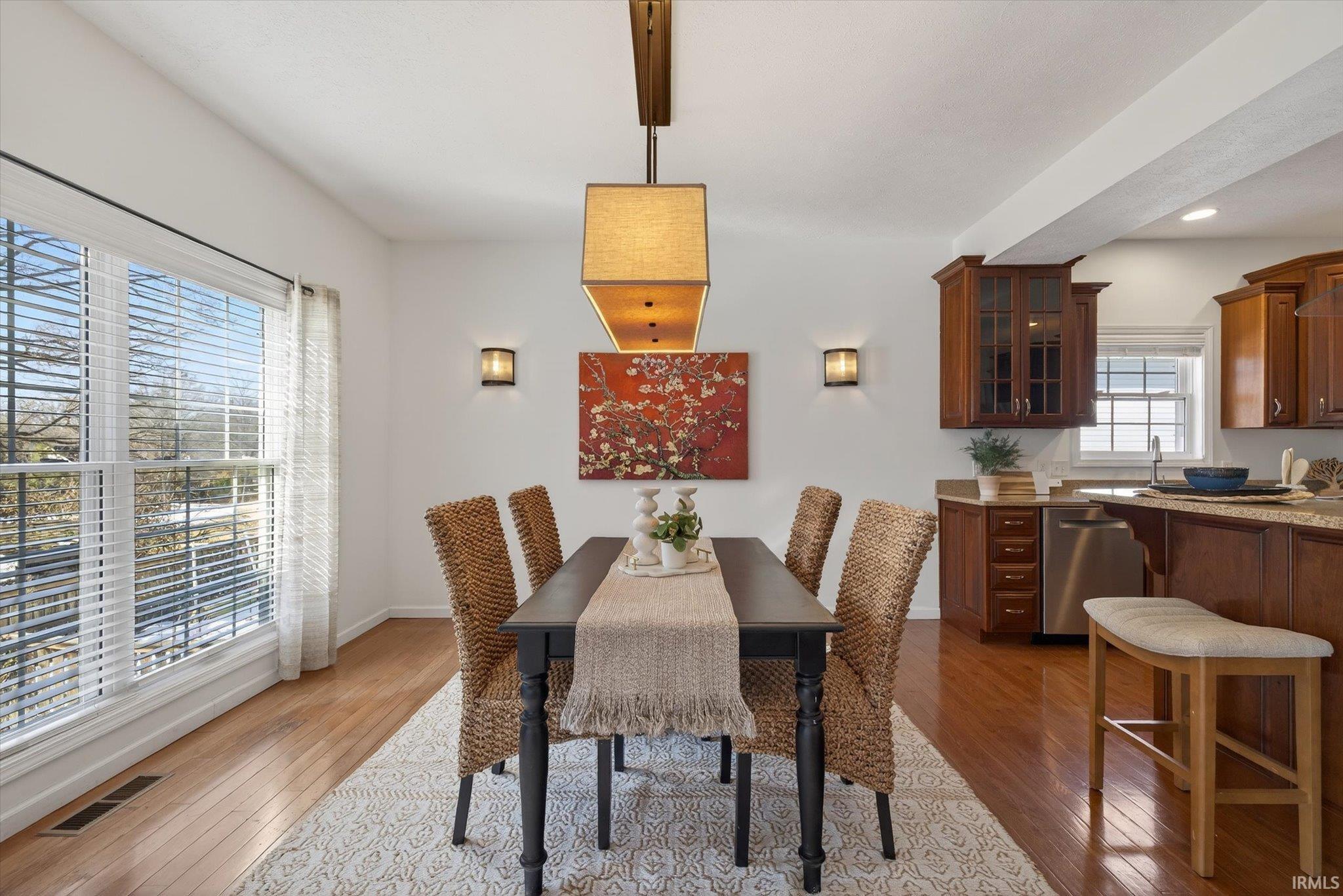 1982 E Cheyanne Lane