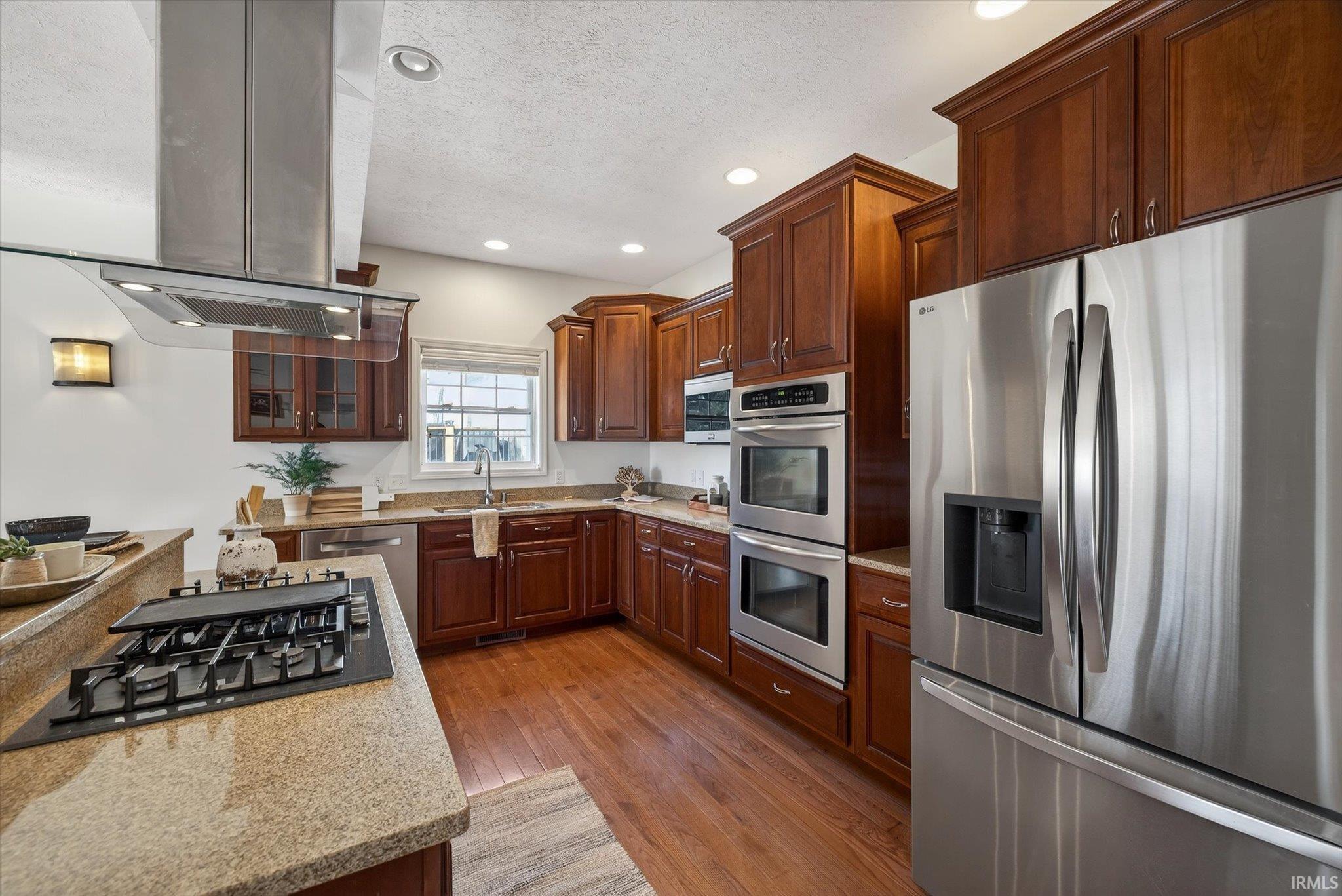 1982 E Cheyanne Lane