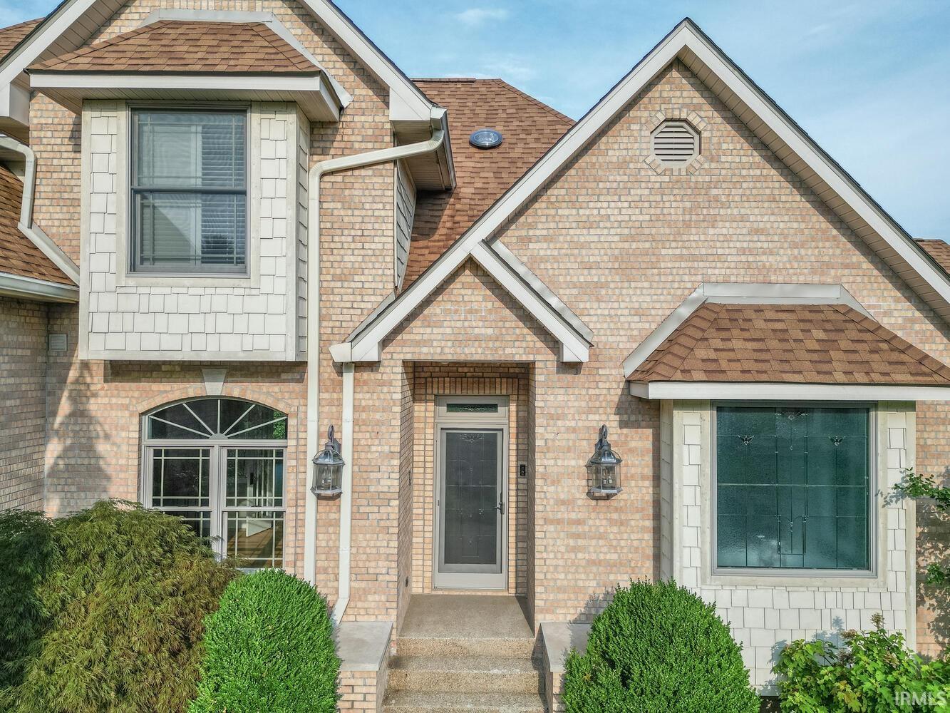 1817 E Cheyanne Lane