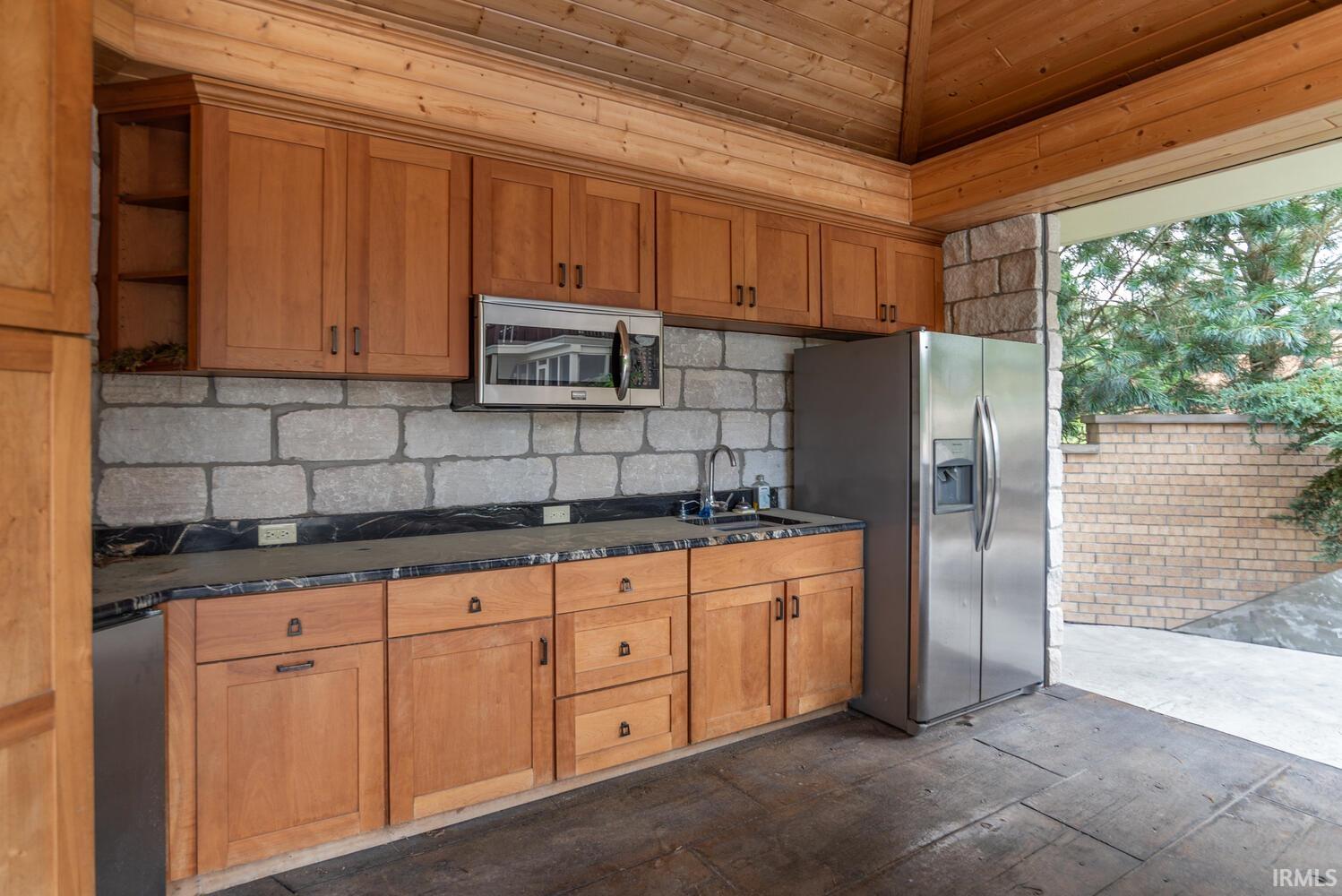 1817 E Cheyanne Lane