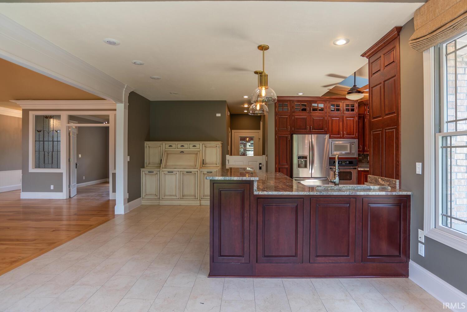 1817 E Cheyanne Lane