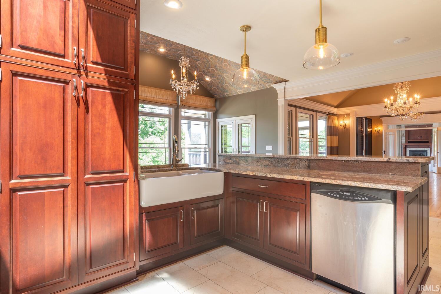 1817 E Cheyanne Lane