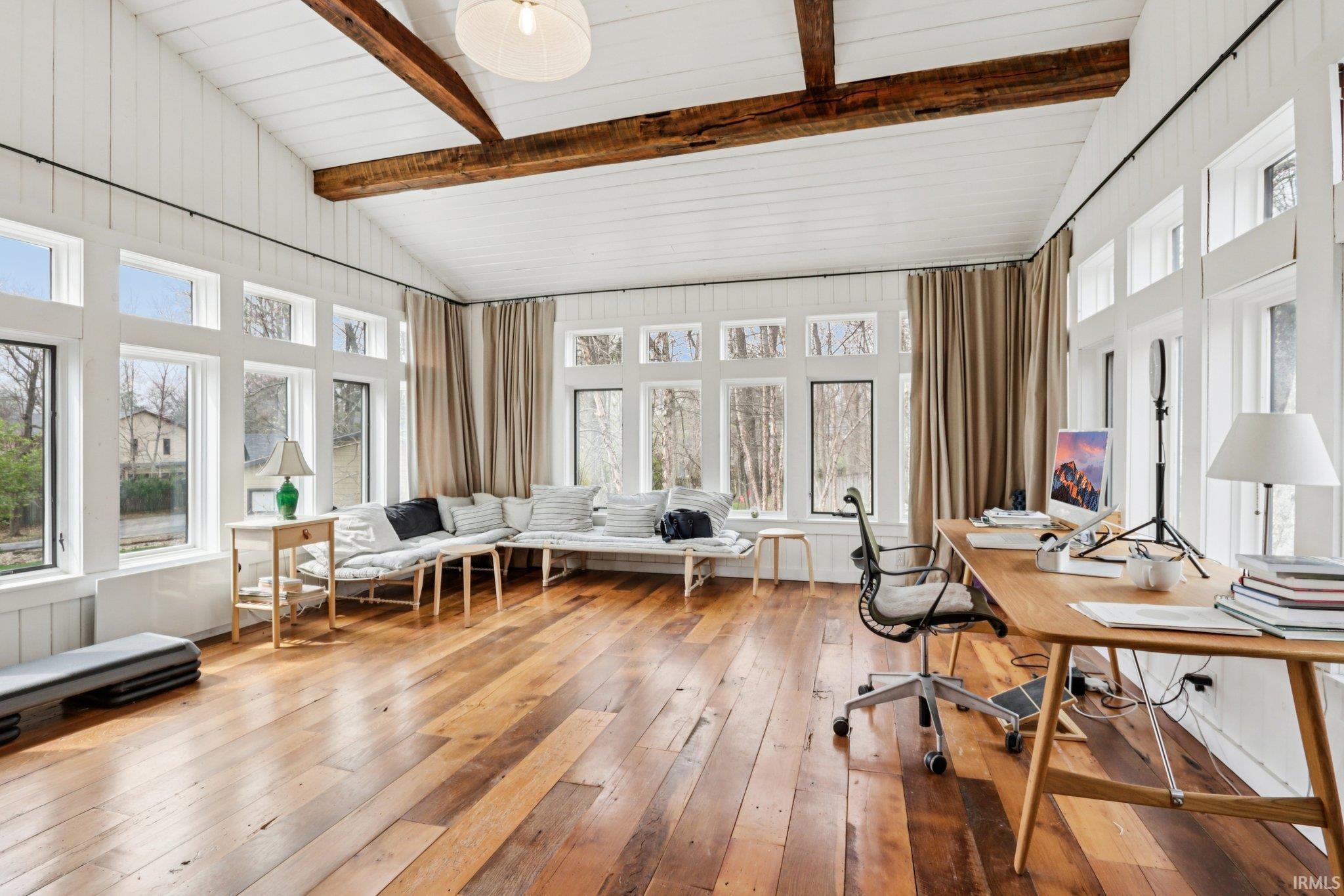 2001 E Hillside Drive Unit: 8