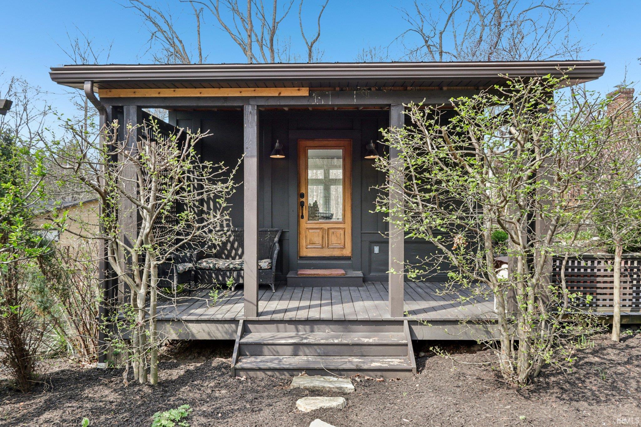 2001 E Hillside Drive Unit: 8