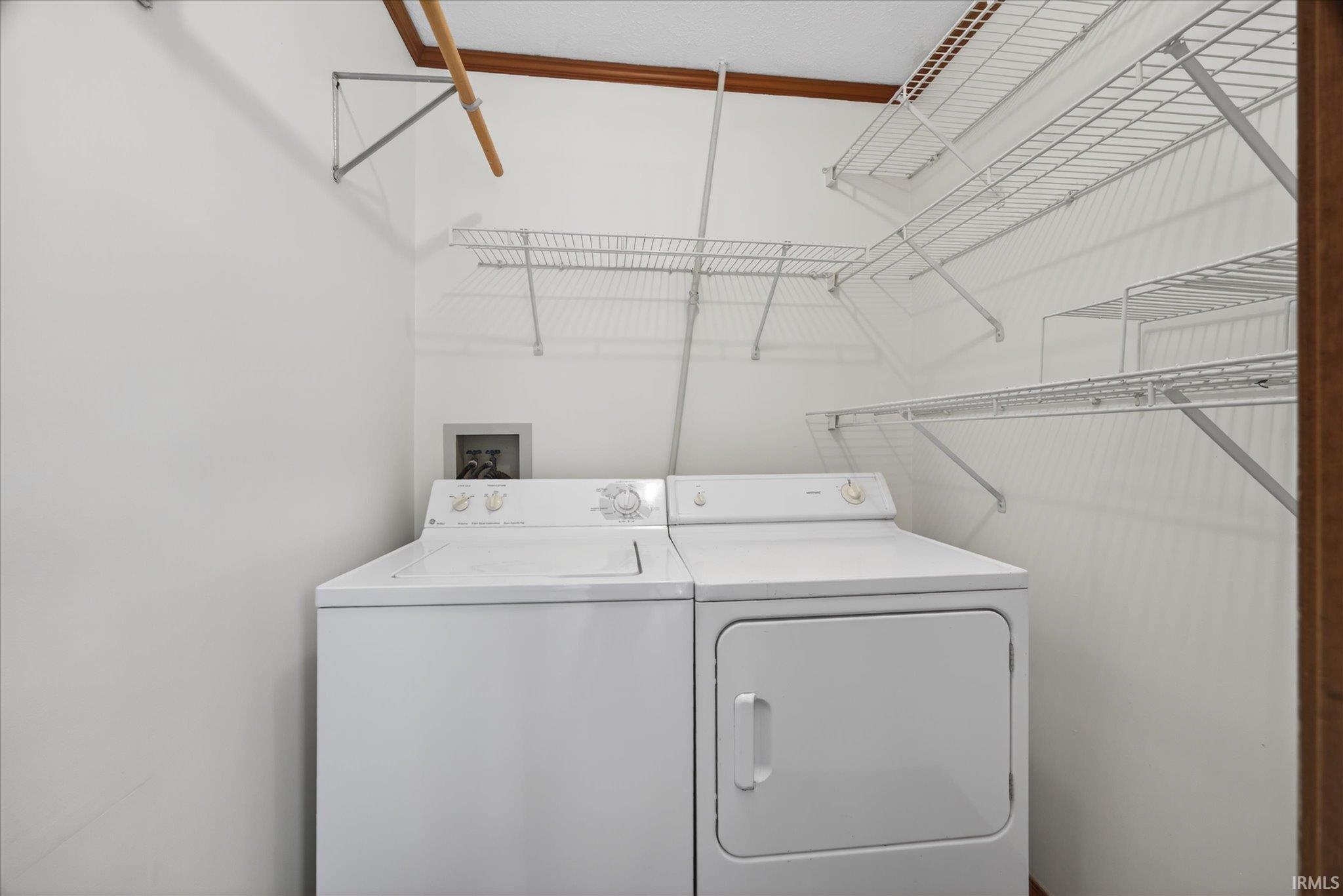 433 S Tulip Tree Court