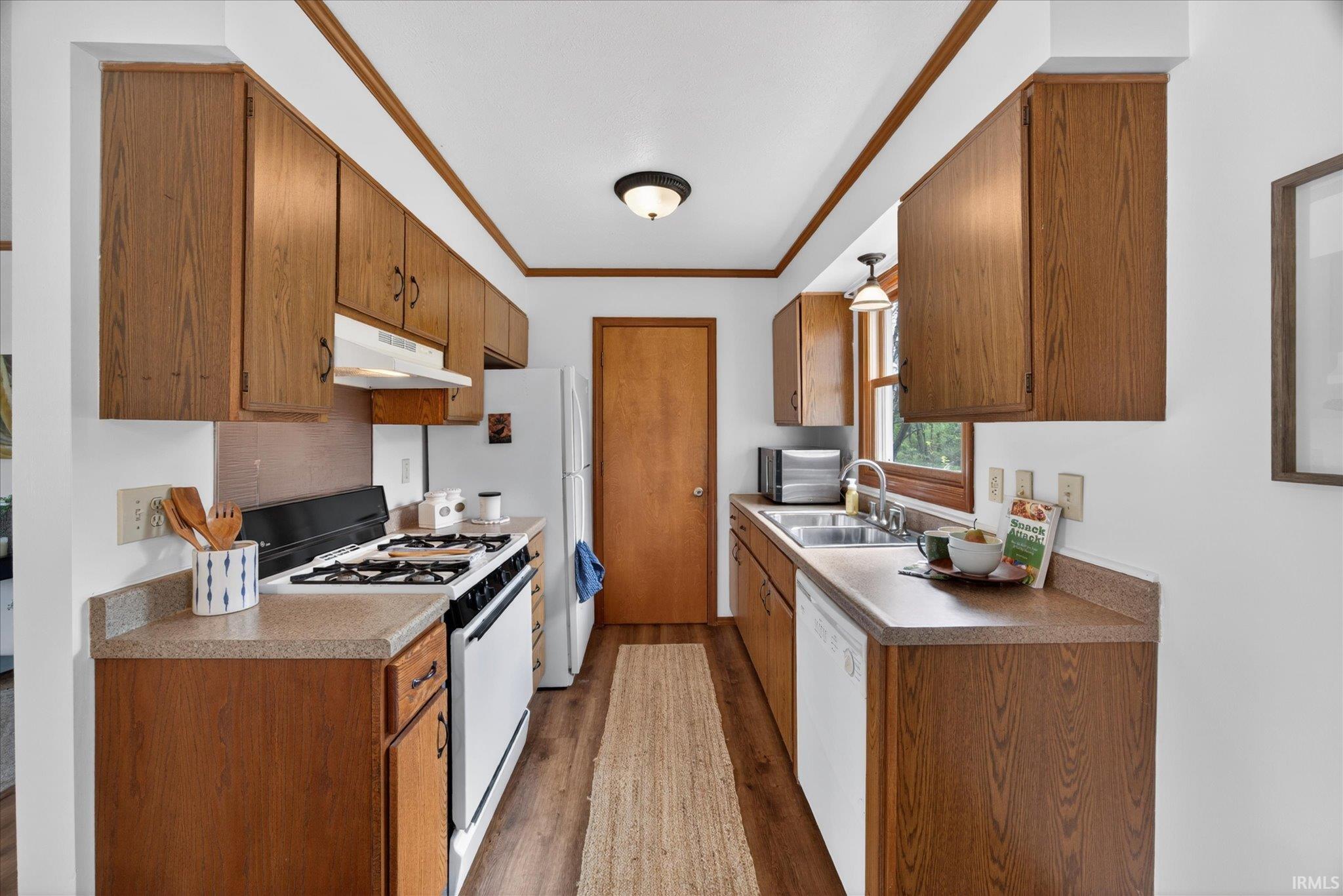 433 S Tulip Tree Court