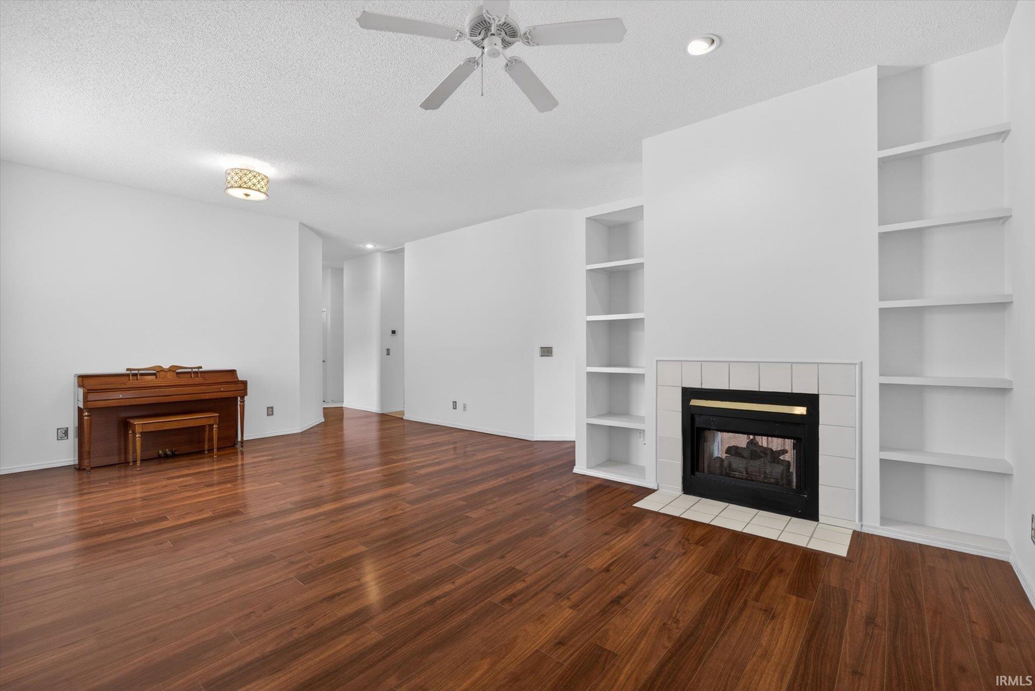 608 E Moss Creek Drive