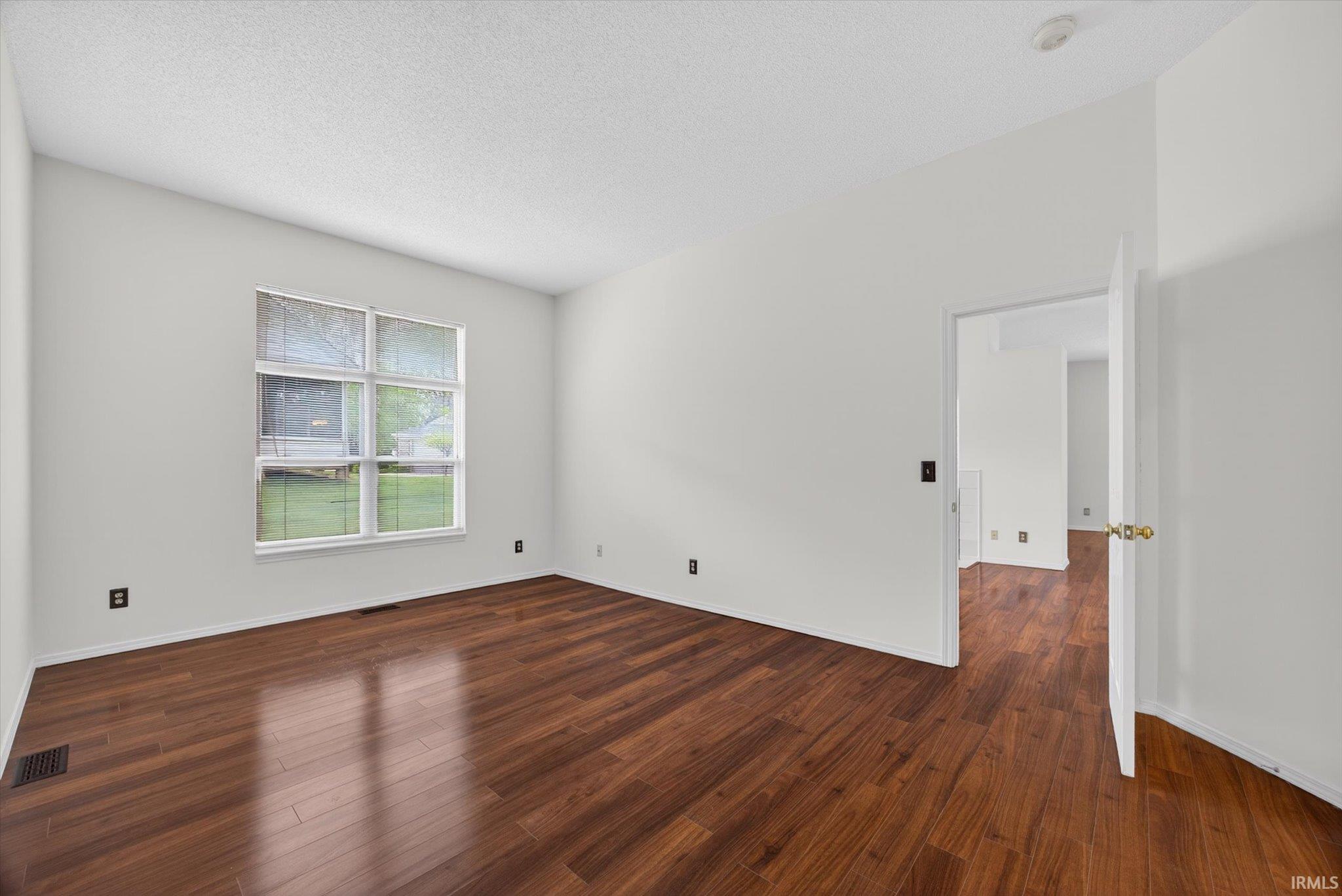 608 E Moss Creek Drive