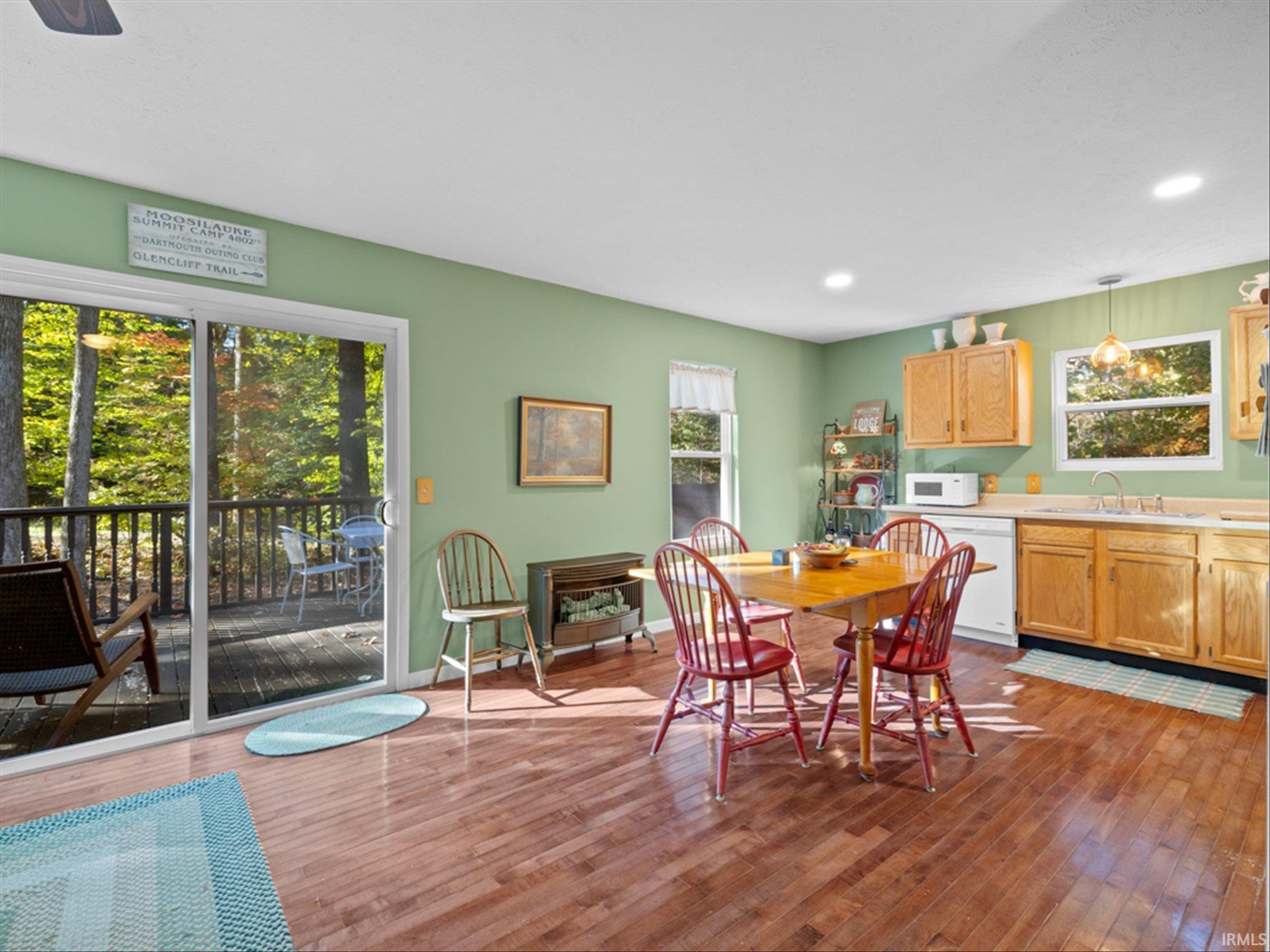 2199 E North Shore Drive