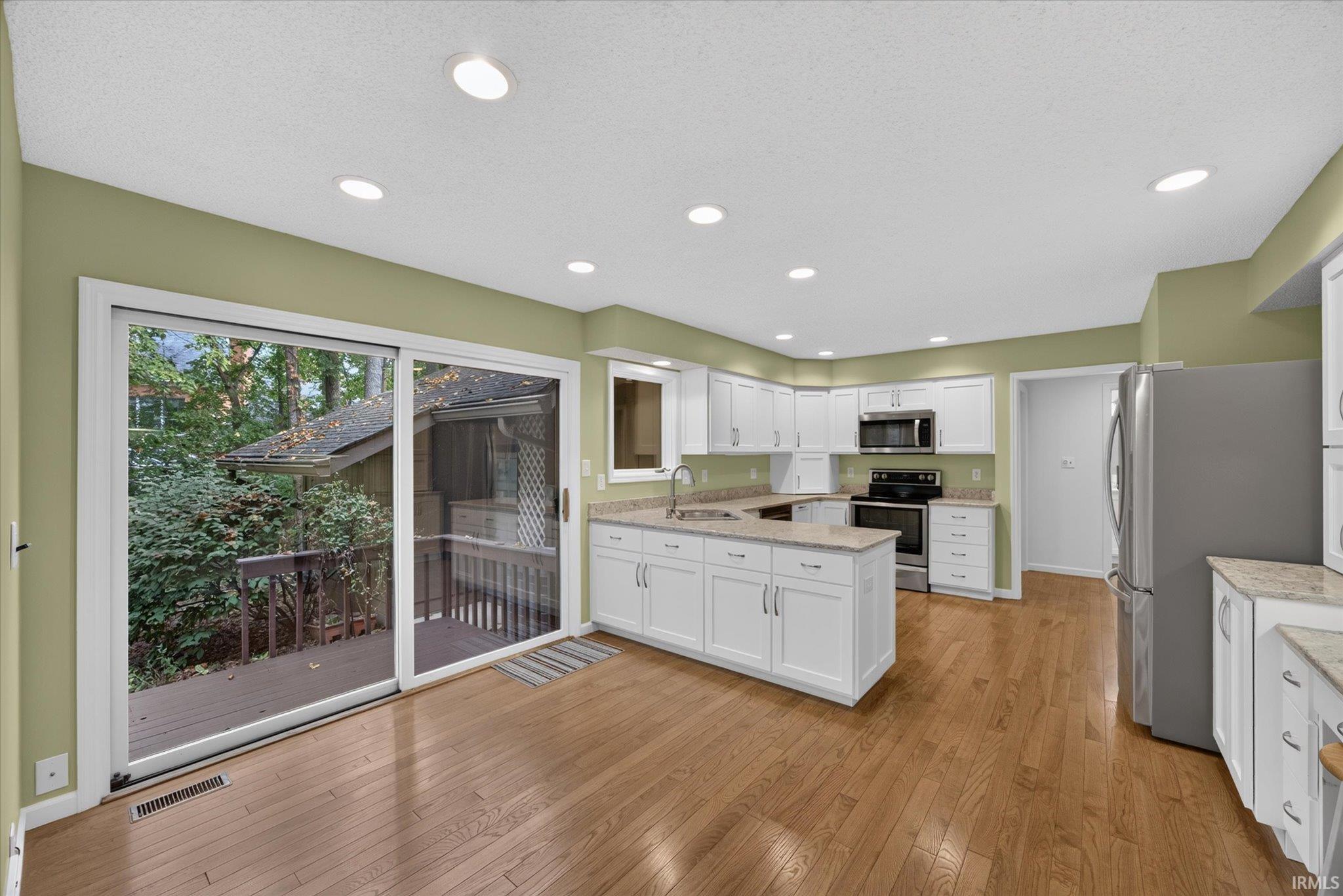 2317 E Linden Hill Drive