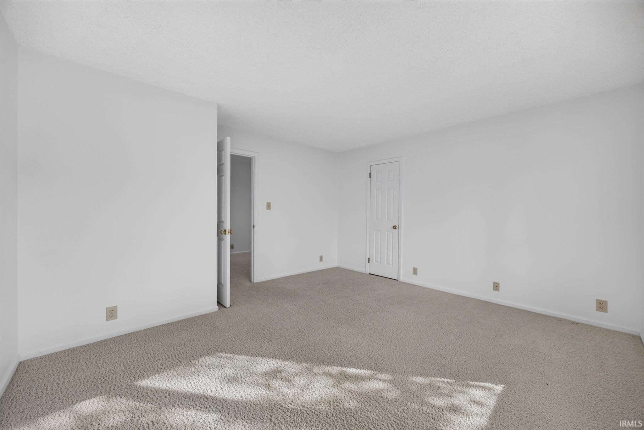 2317 E Linden Hill Drive