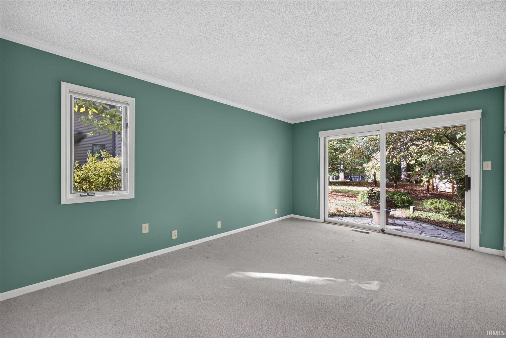 2317 E Linden Hill Drive