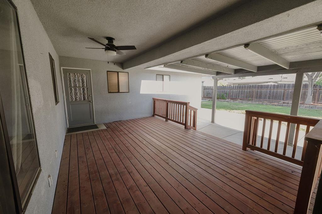 1086 W Fremont Avenue