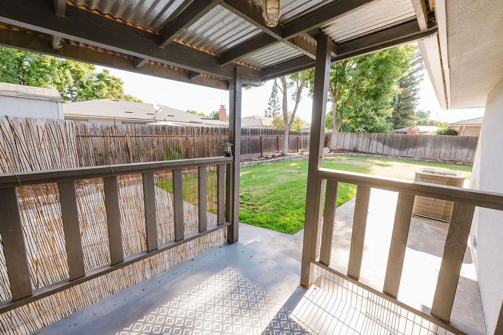 1086 W Fremont Avenue