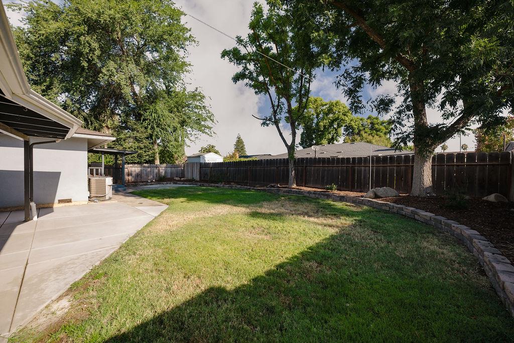 1086 W Fremont Avenue