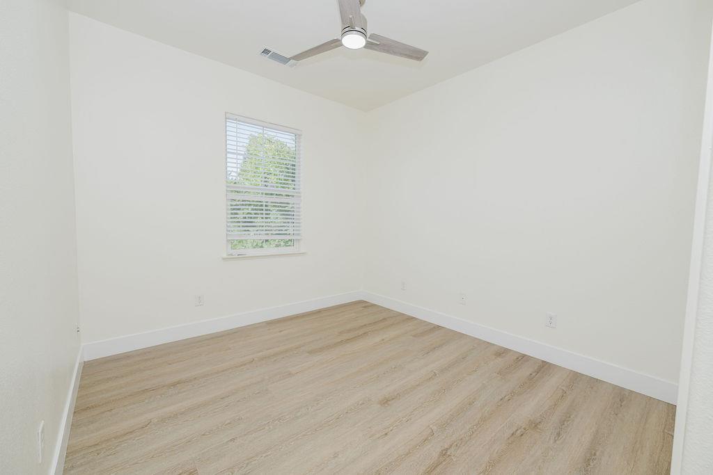 1677 Glen Dunbar Lane