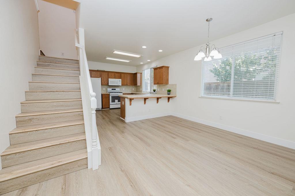 1677 Glen Dunbar Lane